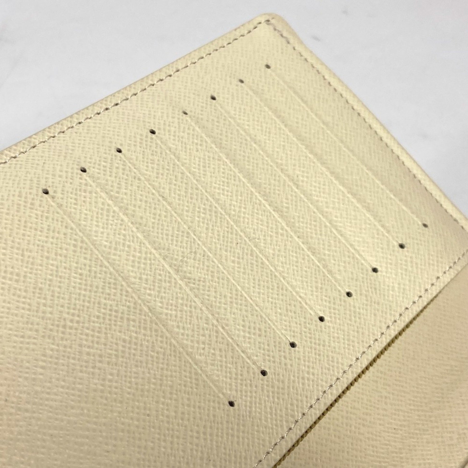 Louis Vuitton Brazza, White, Leather, wallet