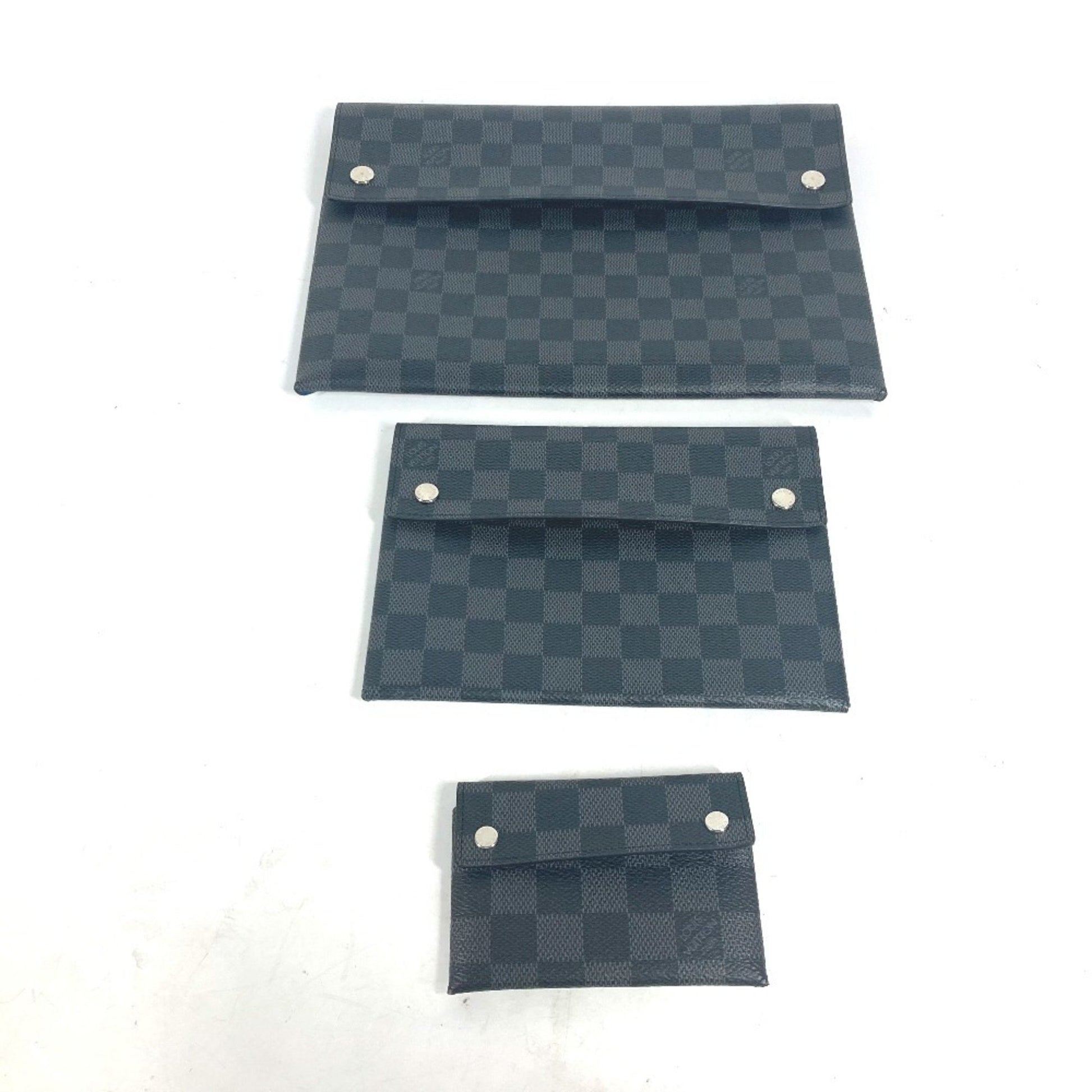 Louis Vuitton Alpha, Black, Canvas, clutch