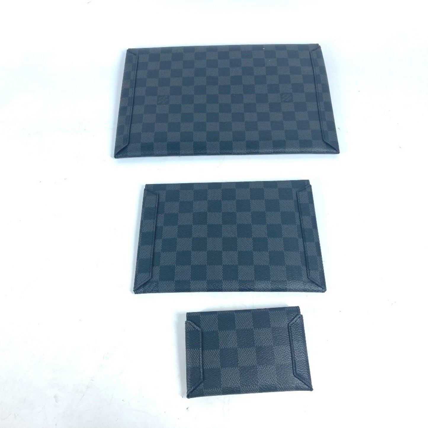 Louis Vuitton Alpha, Black, Canvas, clutch