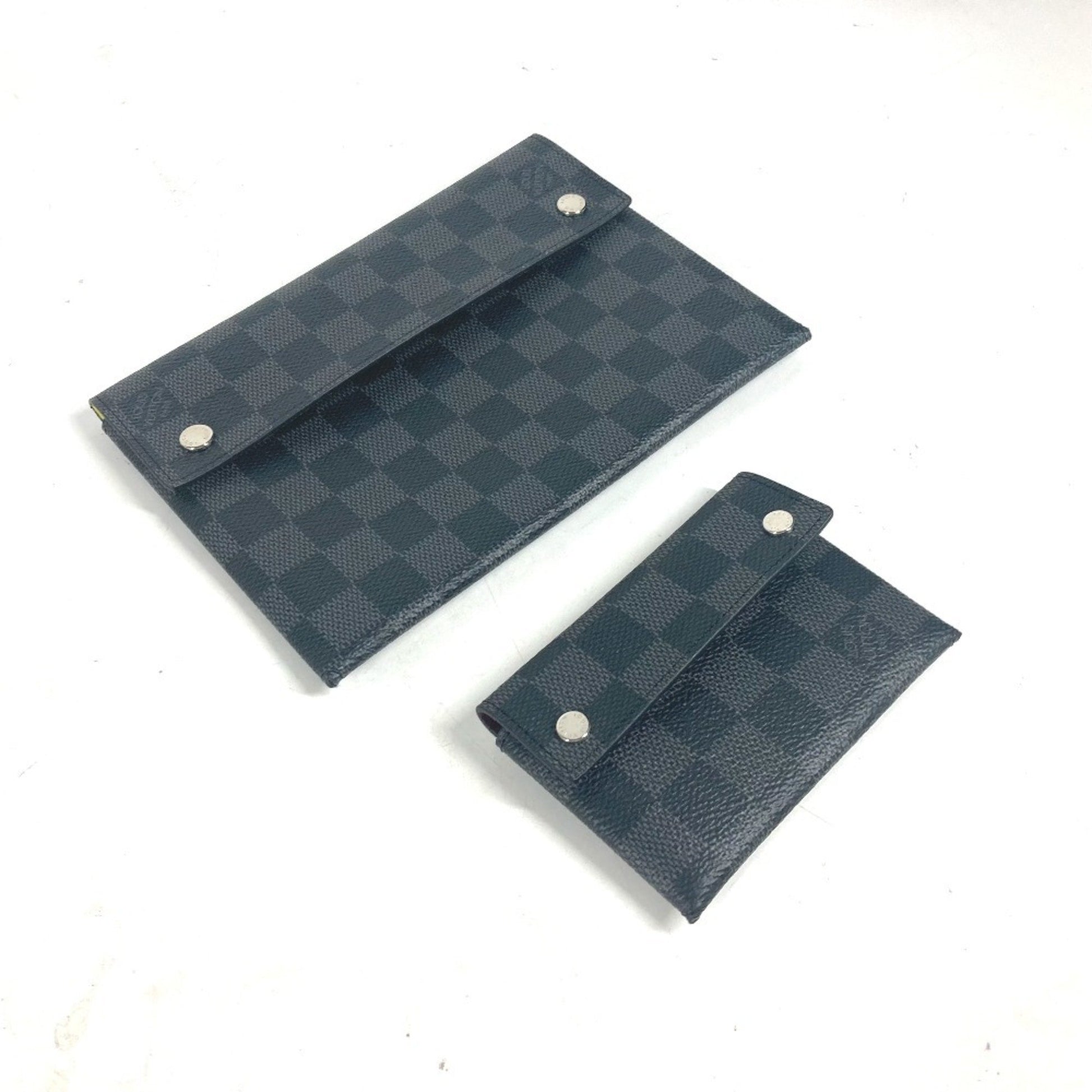 Louis Vuitton Alpha, Black, Canvas, clutch