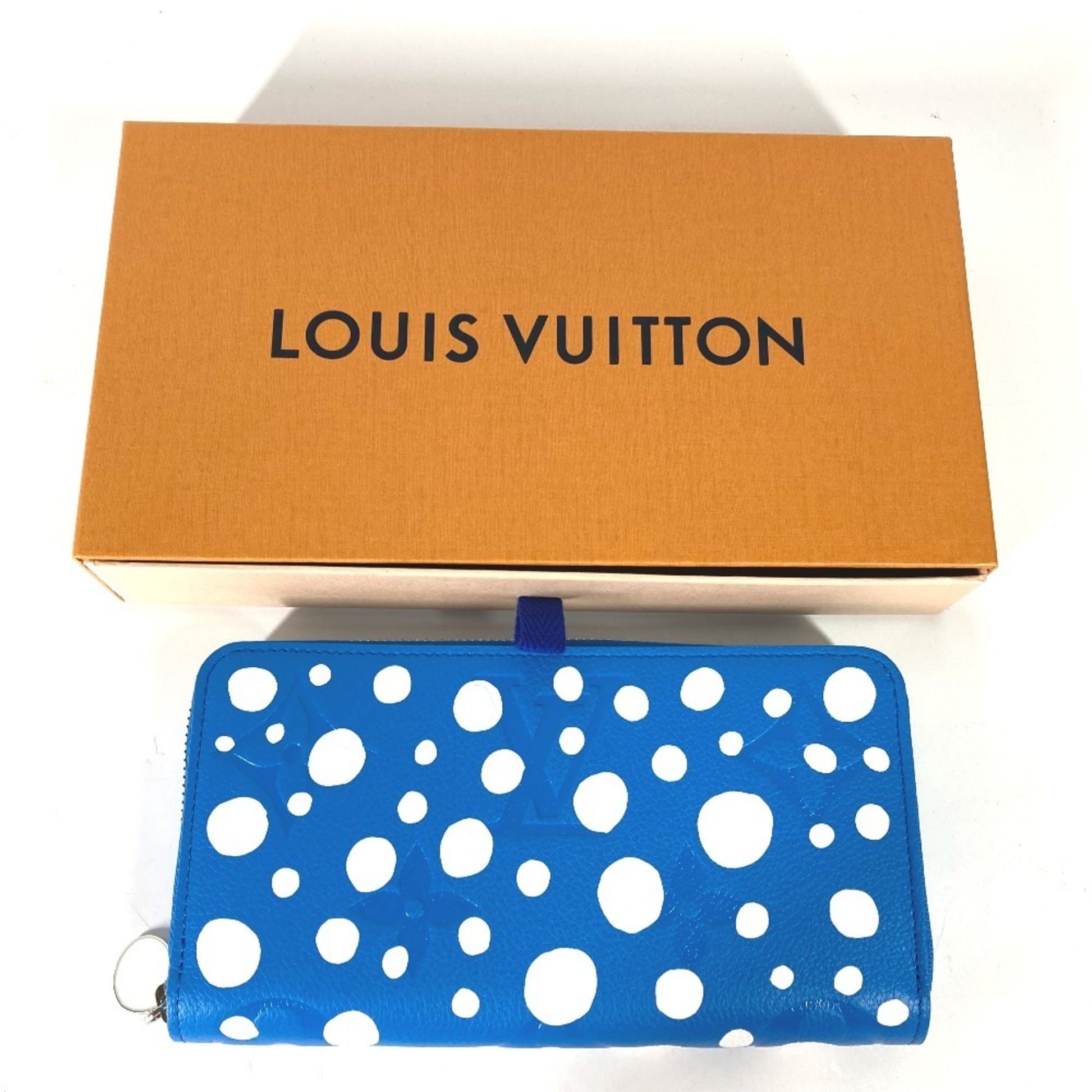 Louis Vuitton Portefeuille zippy, Blue, Leather, wallet