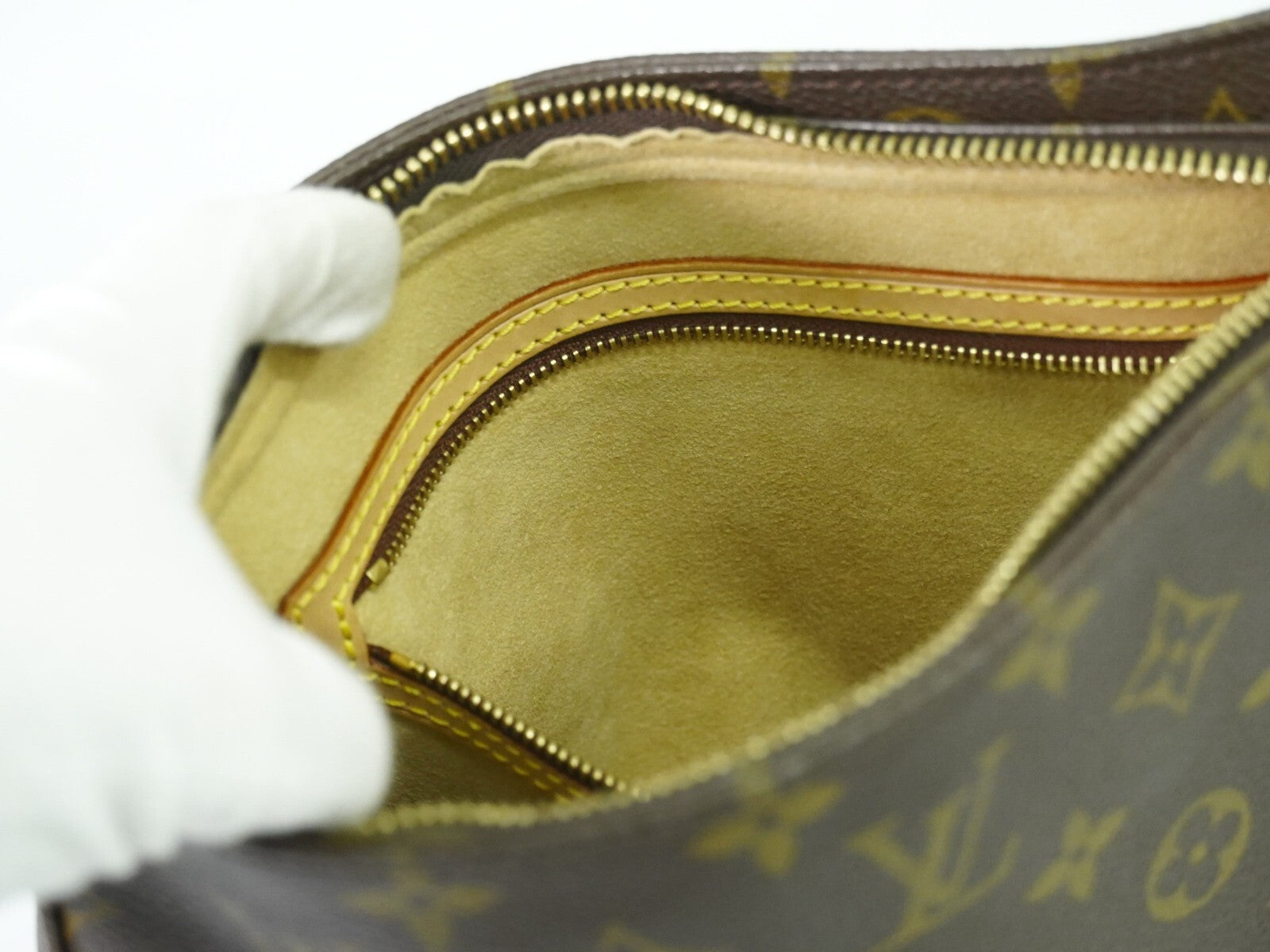 Louis Vuitton Looping MM, Brown, Canvas, handbag