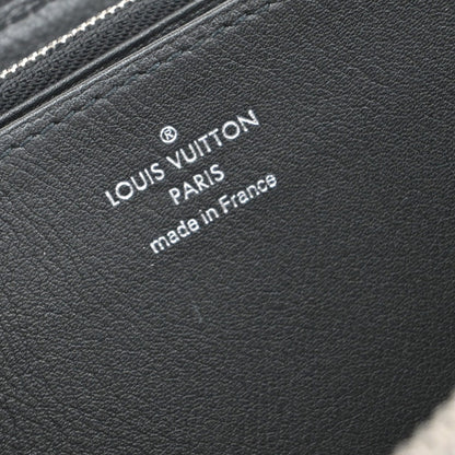 Louis Vuitton Portefeuille zippy, Black, Leather, wallet