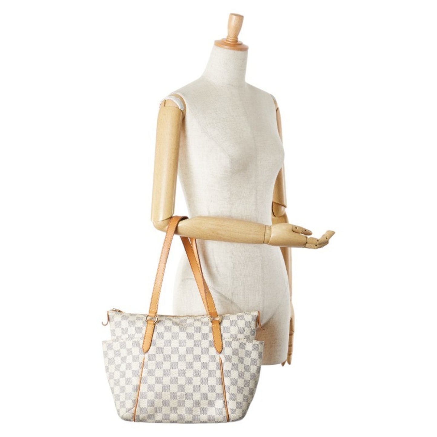 Louis Vuitton Totally, White, Canvas, shoulder