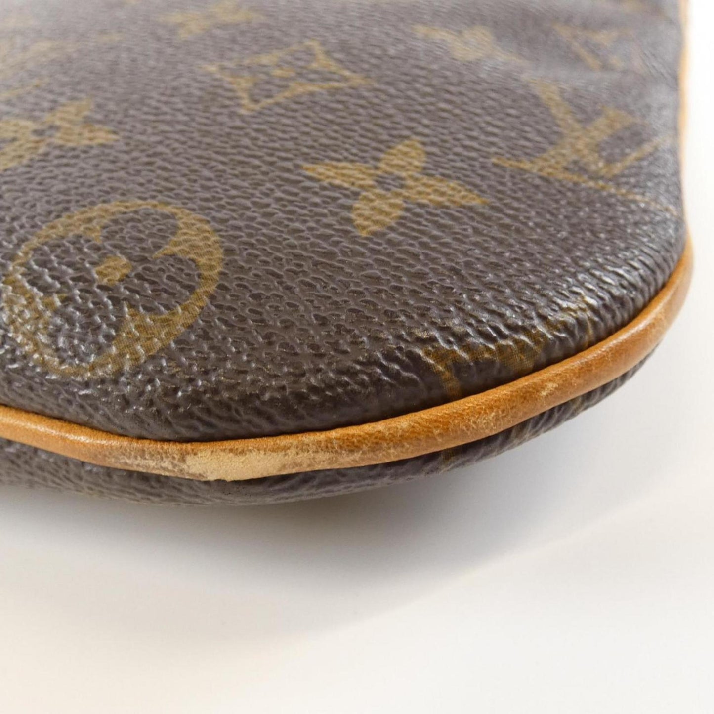 Louis Vuitton Bosphore, Brown, Canvas, shoulder
