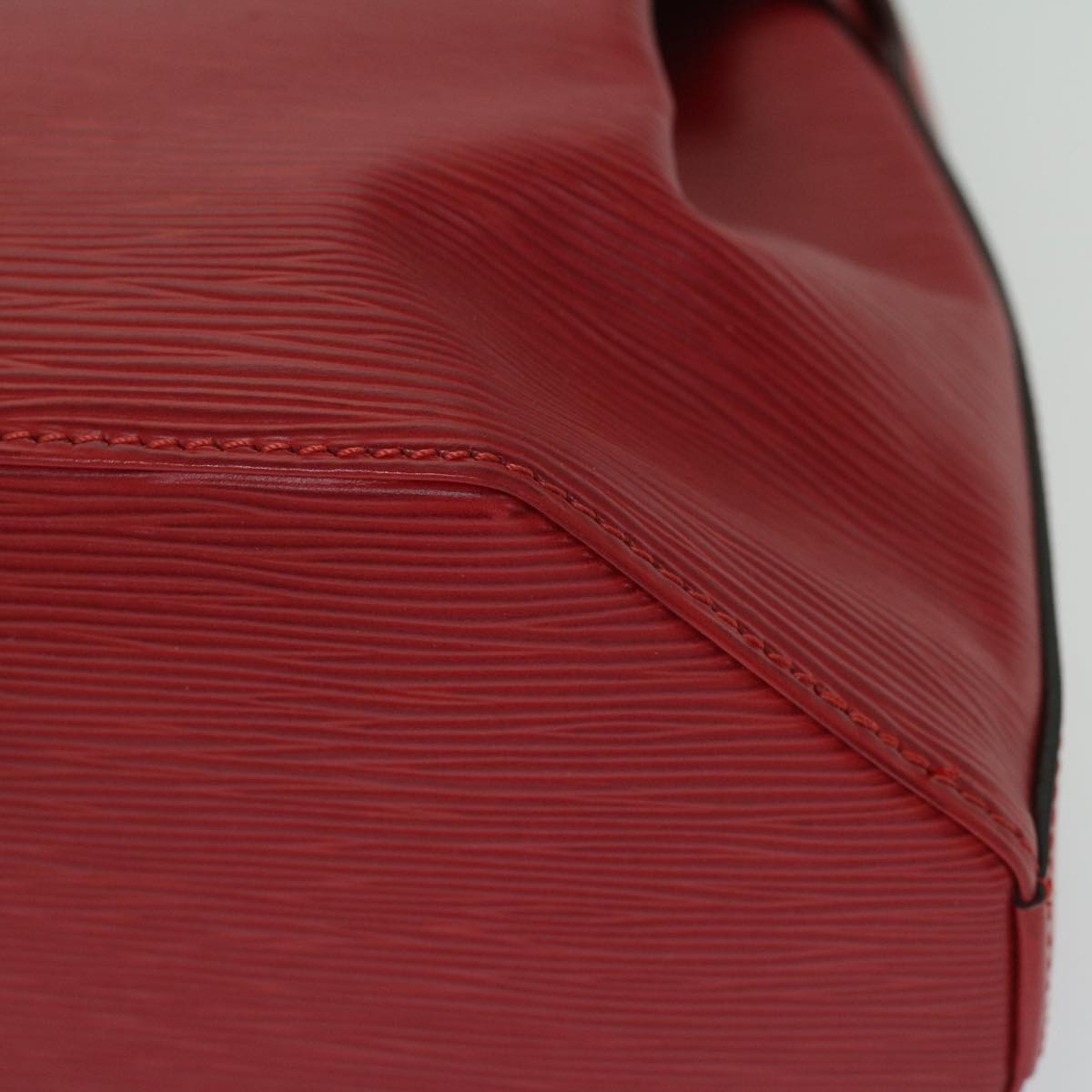 Louis Vuitton Sac d'épaule, Red, Leather, shoulder