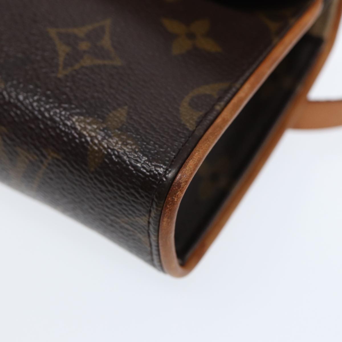 Louis Vuitton Florentine, Brown, Canvas, clutch