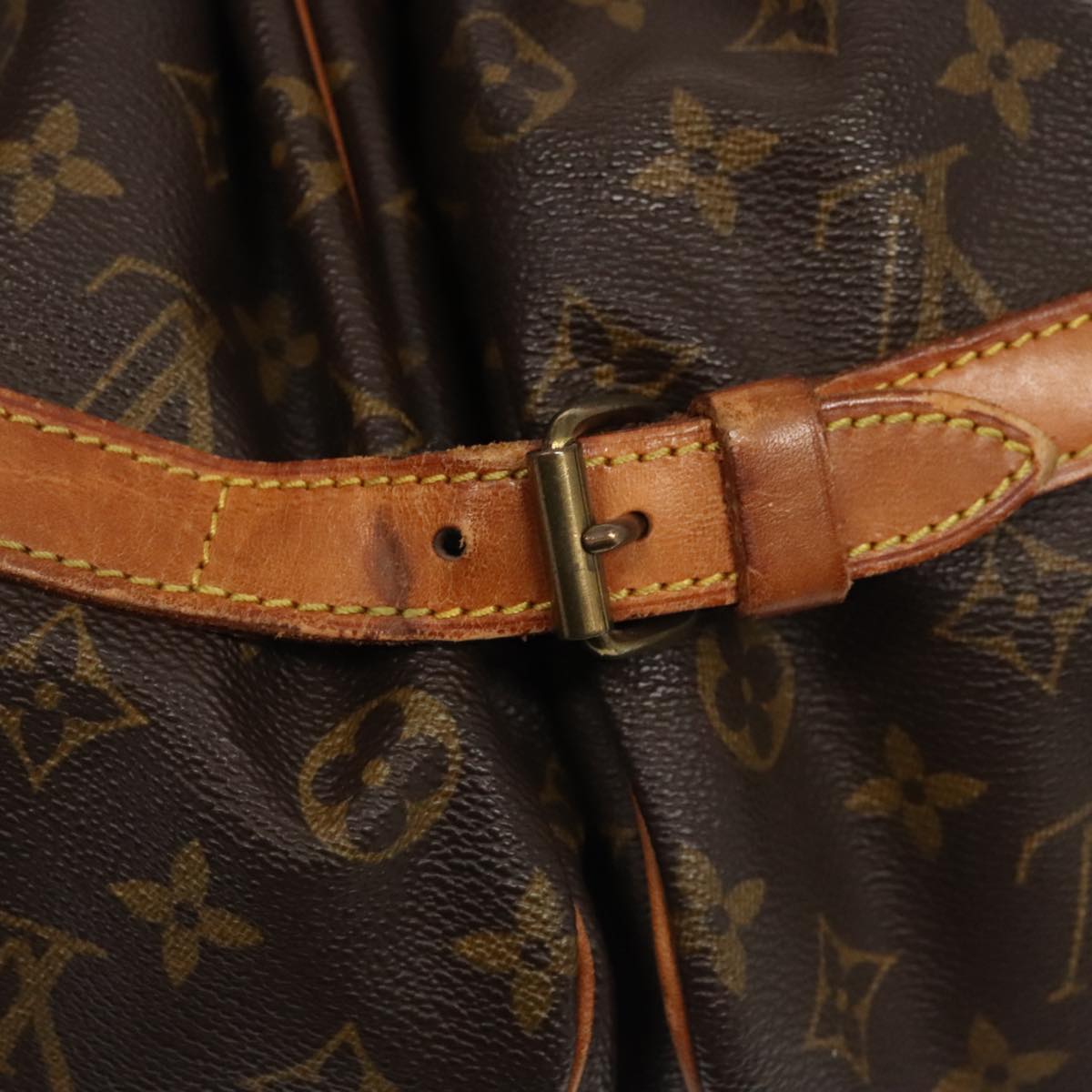 Louis Vuitton Saumur 35, Brown, Canvas, shoulder