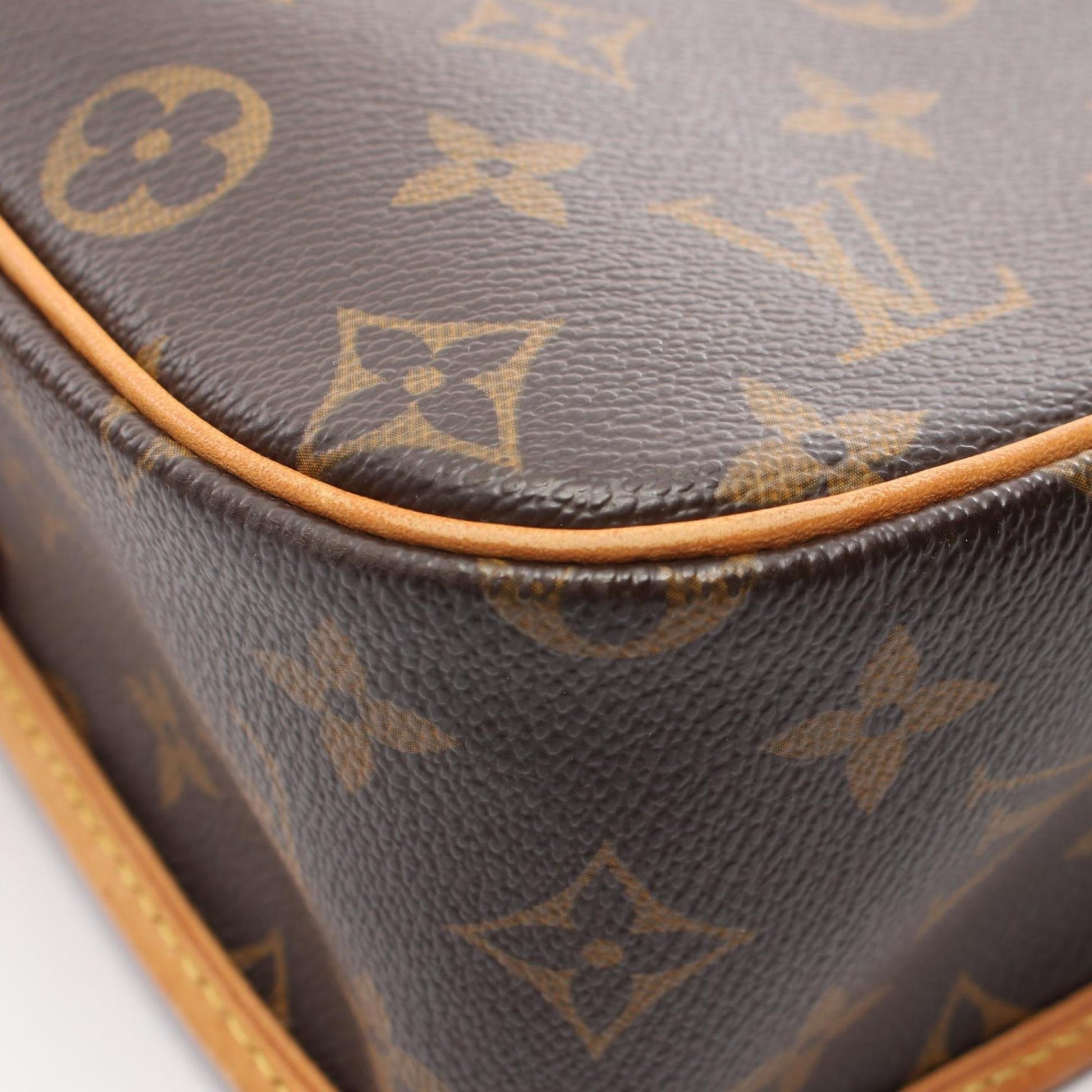 Louis Vuitton Sologne, Brown, Canvas, shoulder