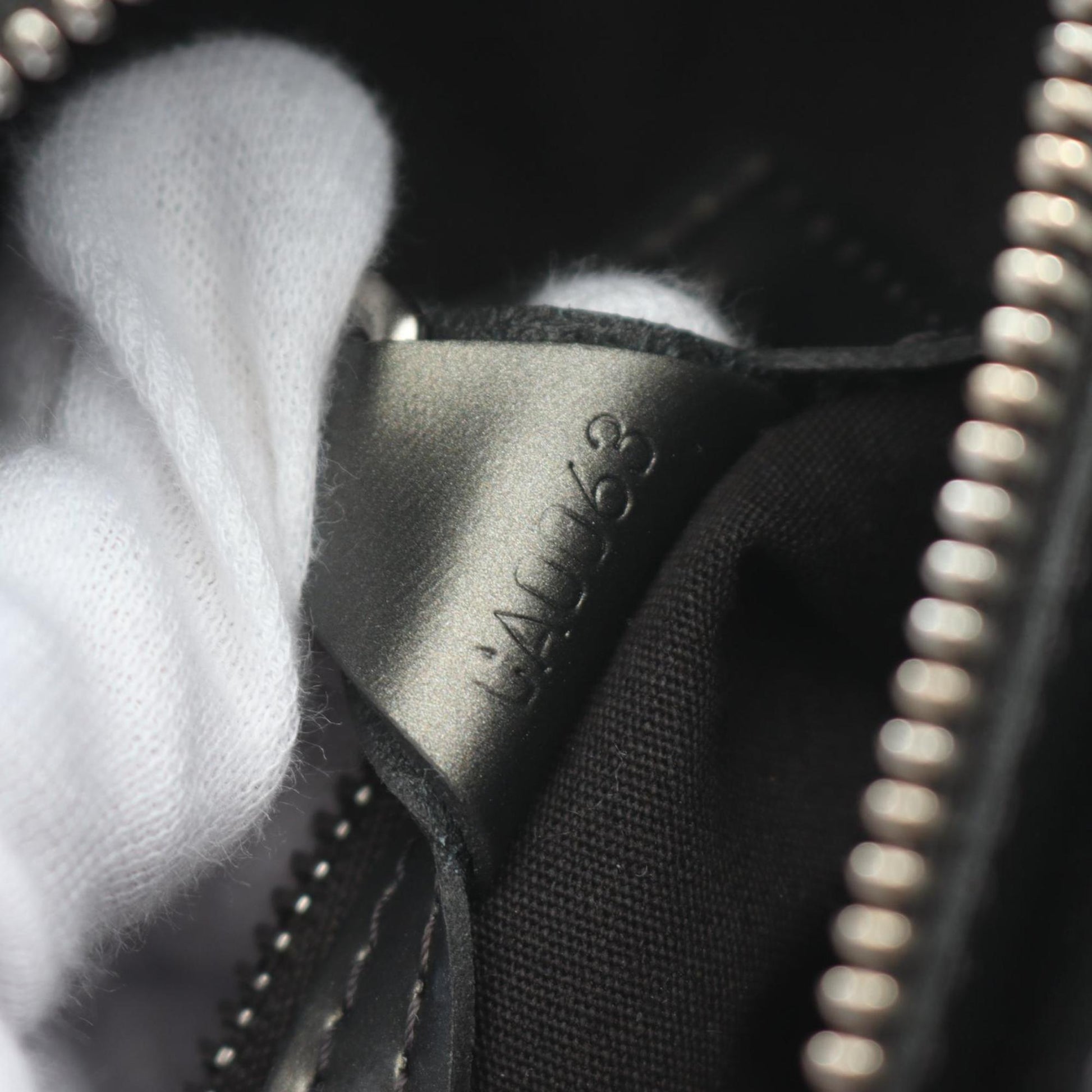 Louis Vuitton Stockton, Black, Leather, handbag