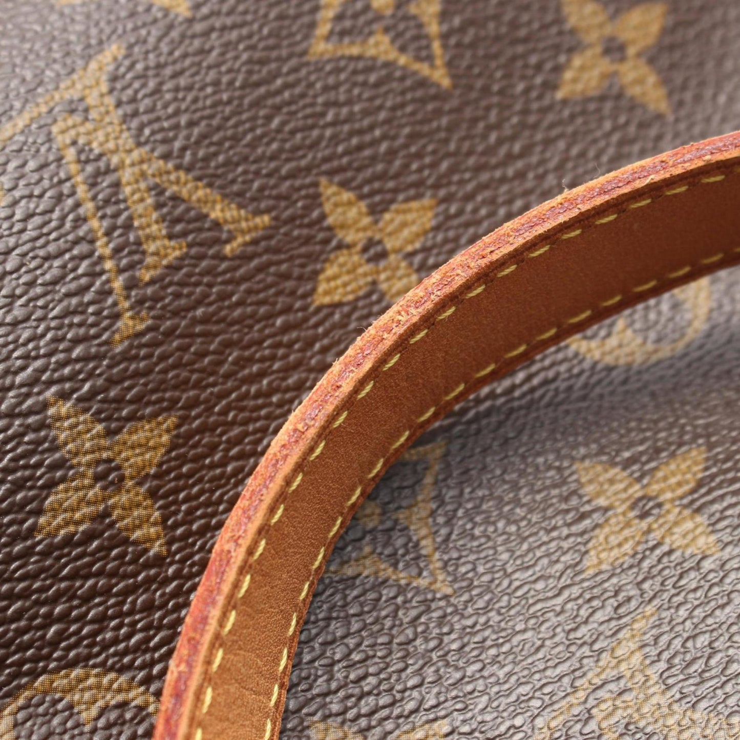 Louis Vuitton Batignolles Vertical, Brown, Canvas, tote