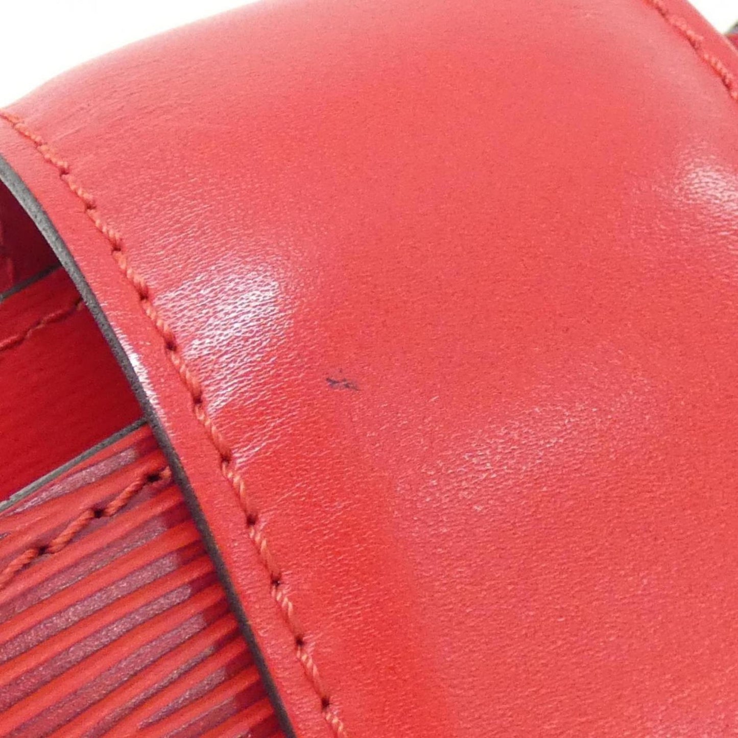 Louis Vuitton Cluny, Red, Leather, shoulder