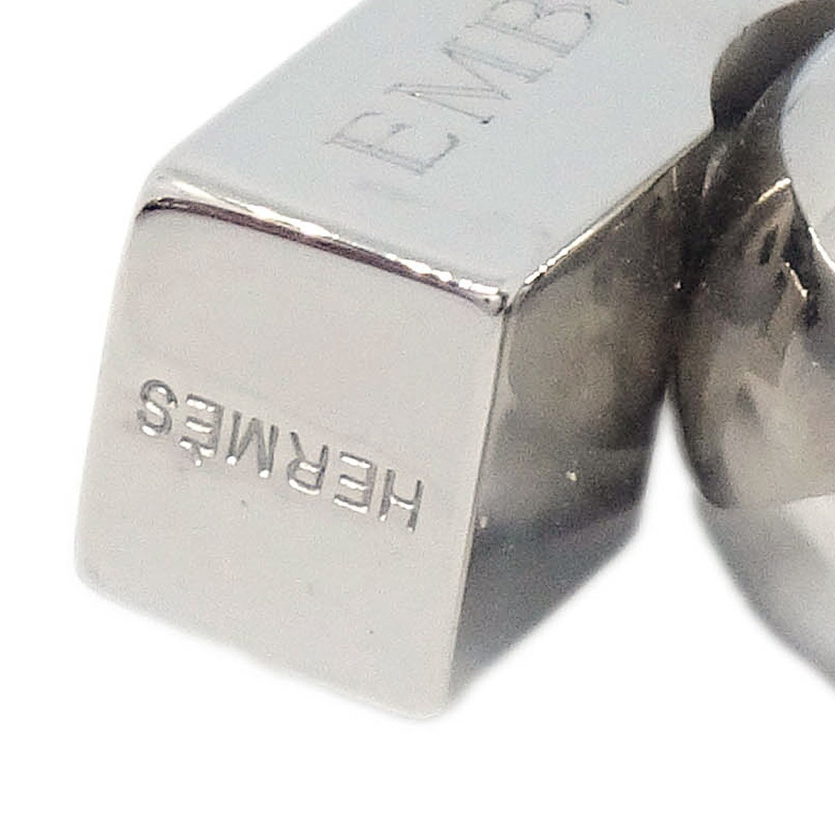 Hermes LHomme Peut Embellir La Terre Cadena Lock Charm Metal, Silver, Silver Plated, Charm