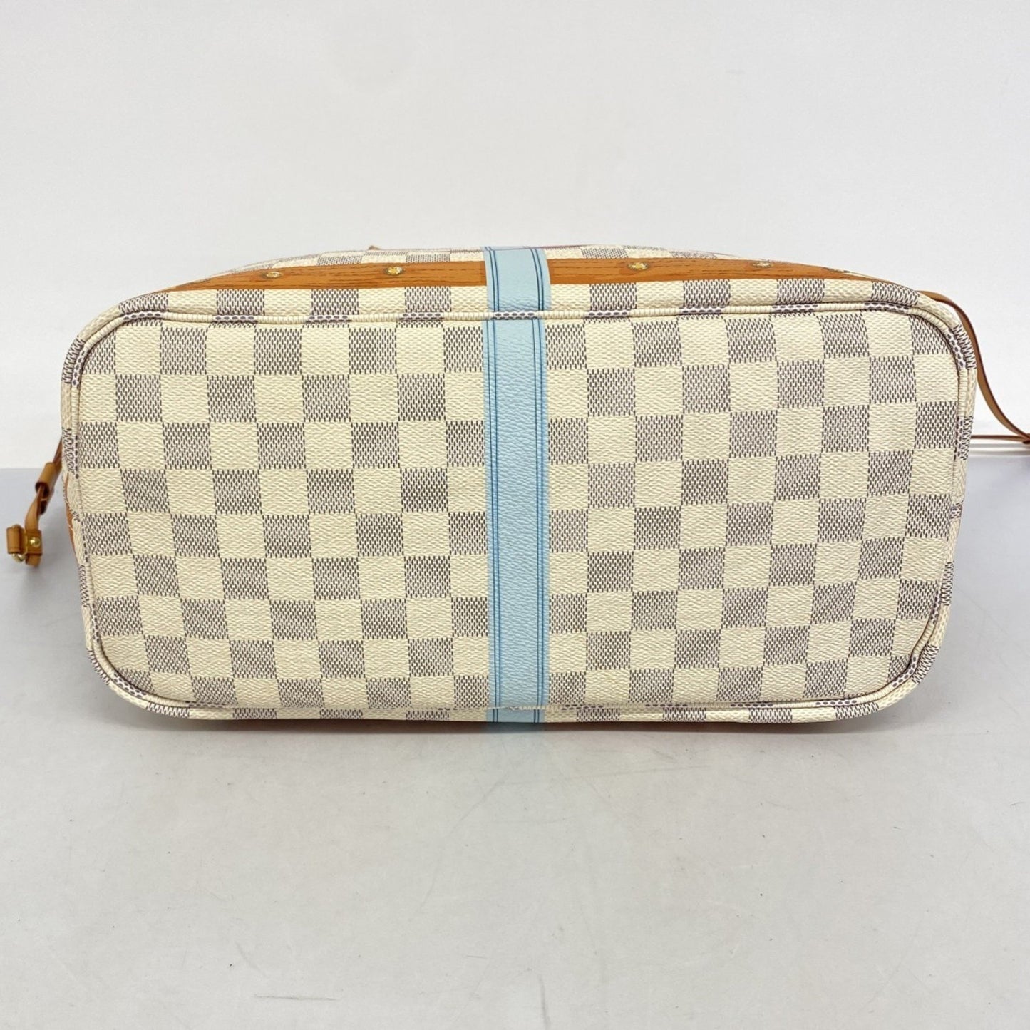 Louis Vuitton Neverfull MM, White, Canvas, tote