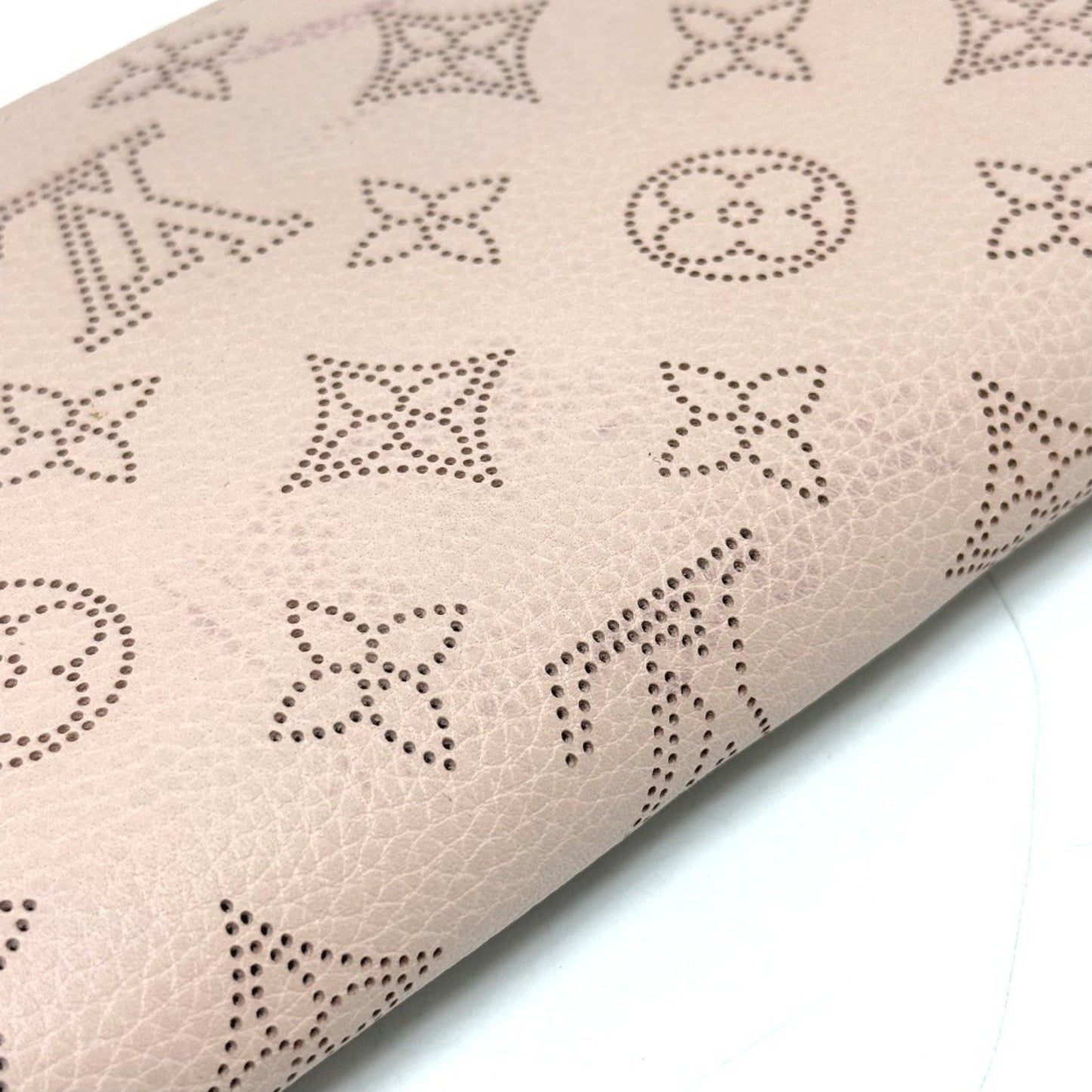 Louis Vuitton Portefeuille zippy, Pink, Leather, wallet