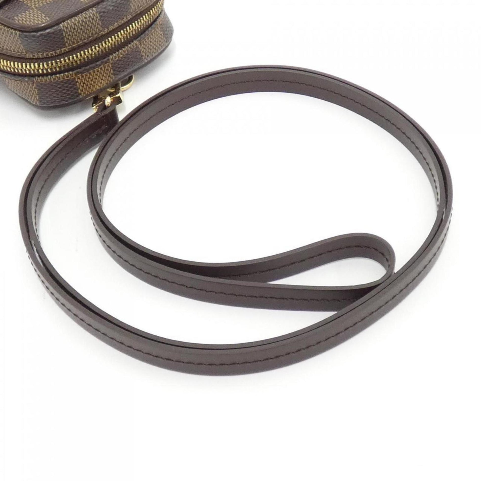 Louis Vuitton Etui Okapi, Brown, Canvas, clutch