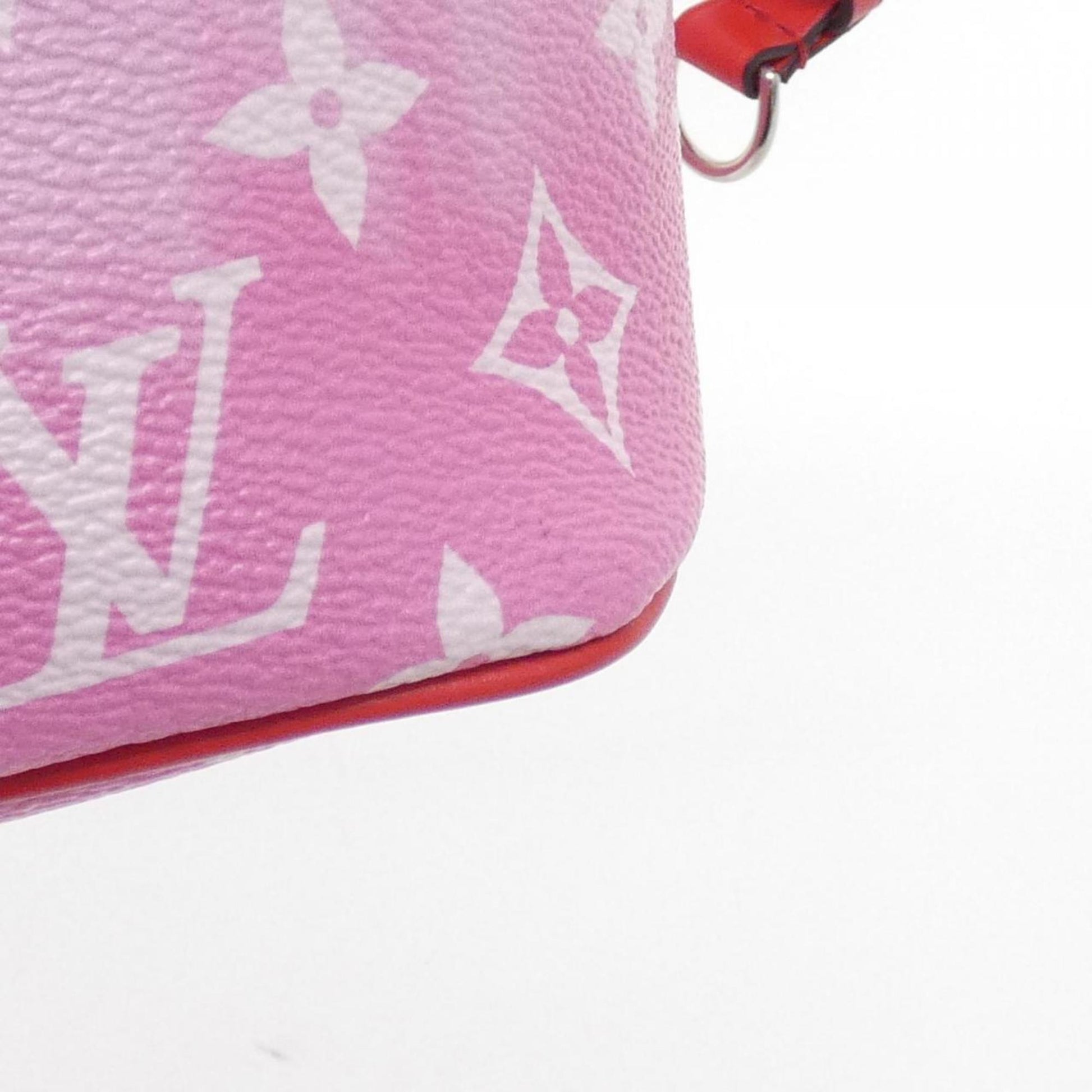 Louis Vuitton Neverfull MM, Red, Canvas, tote