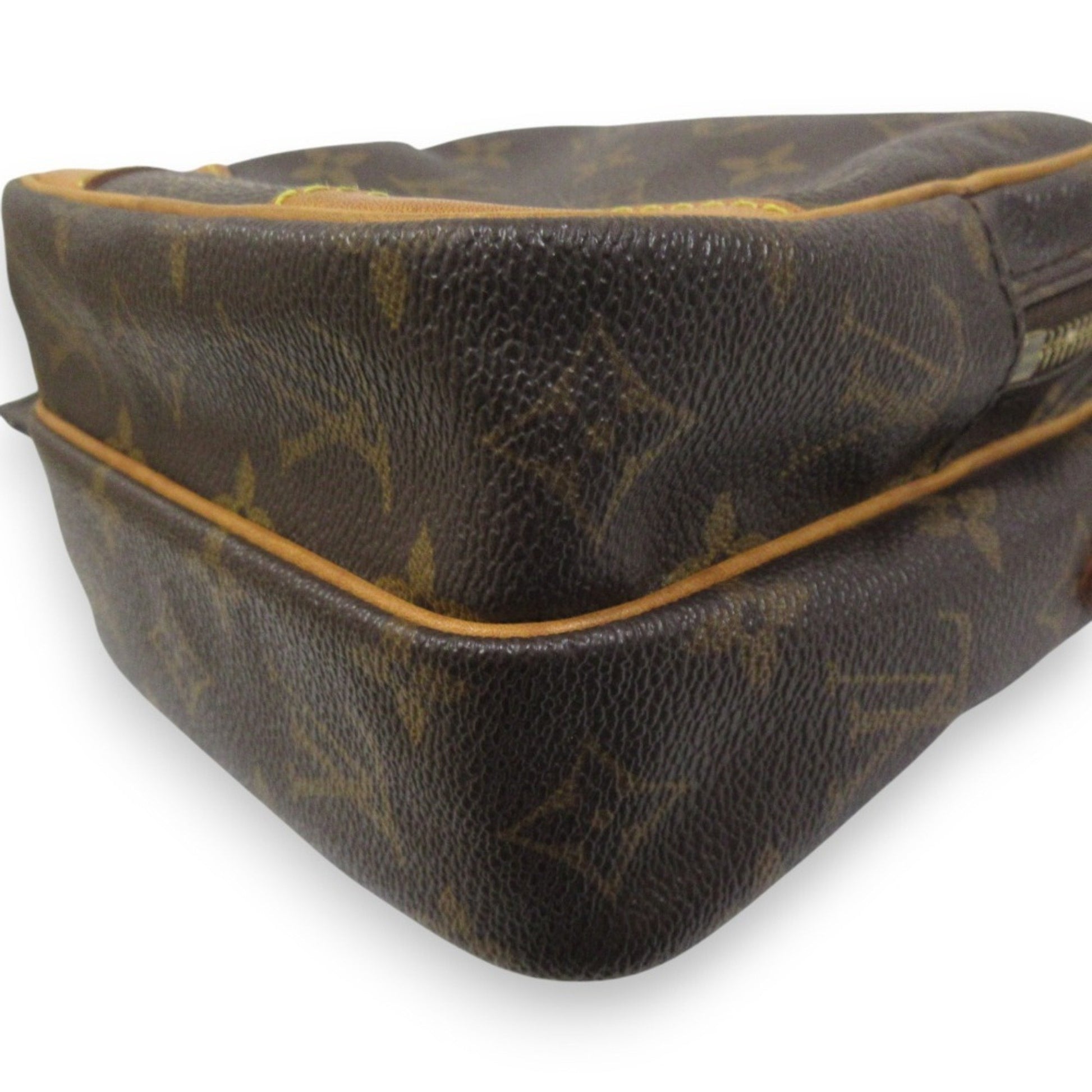 Louis Vuitton Amazon, Brown, Canvas, shoulder