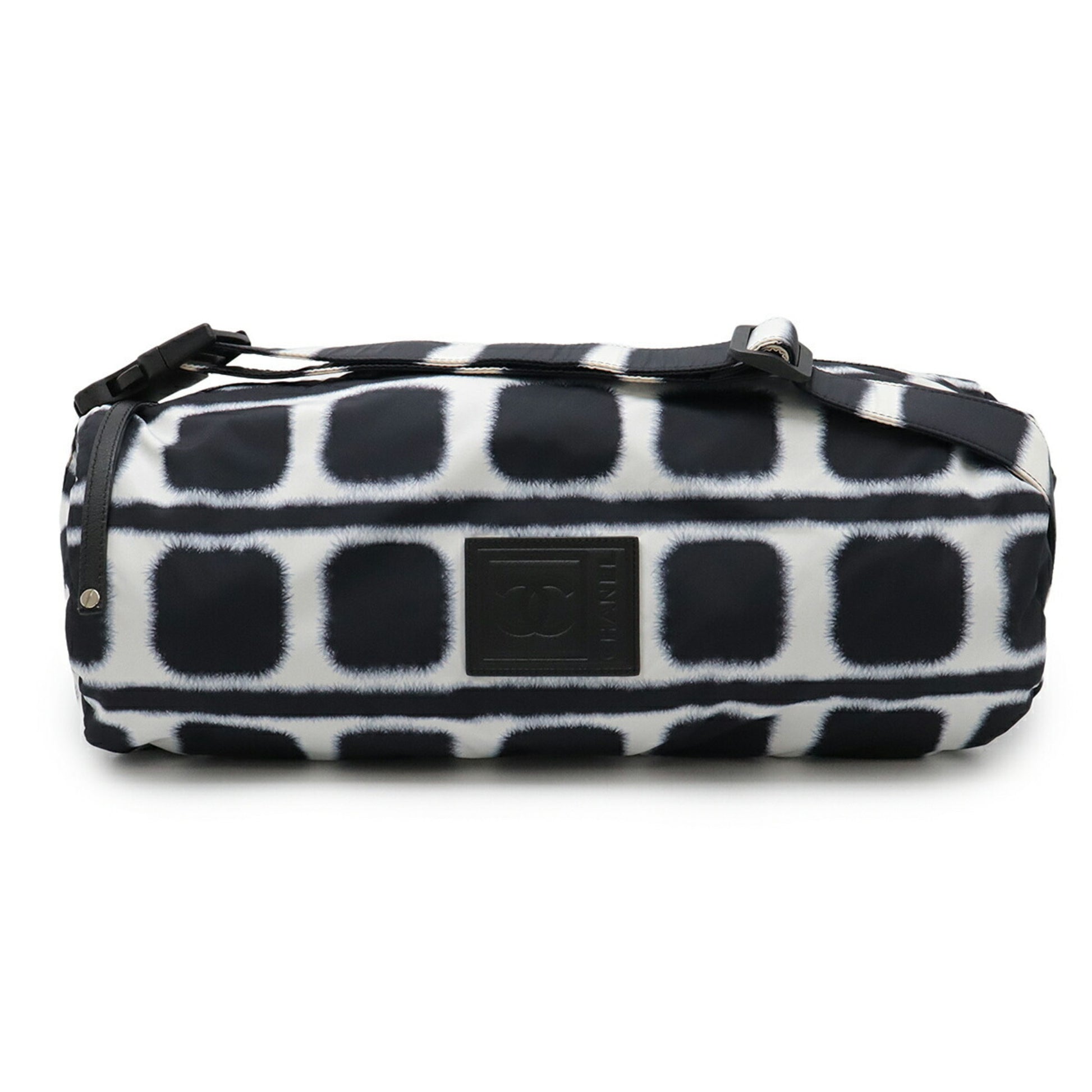 Chanel Sport line, Black, NYLON, shoulder