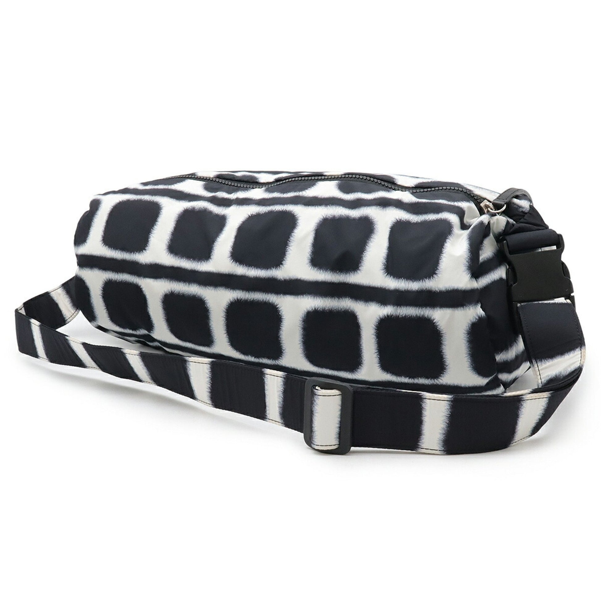 Chanel Sport line, Black, NYLON, shoulder