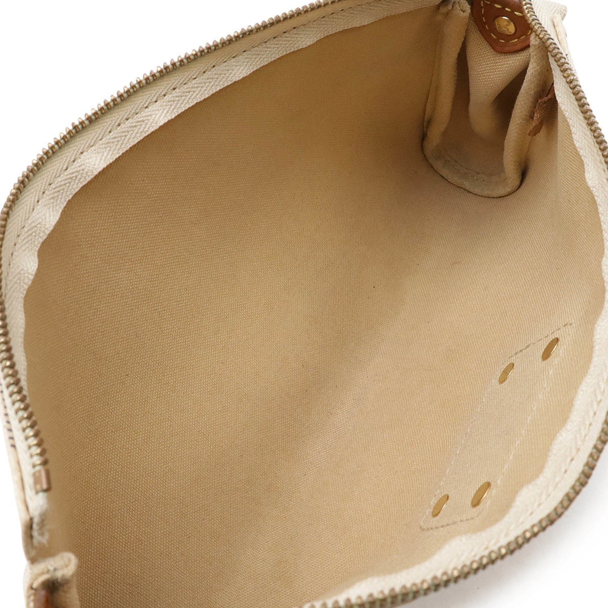 Louis Vuitton Eva, White, Canvas, shoulder