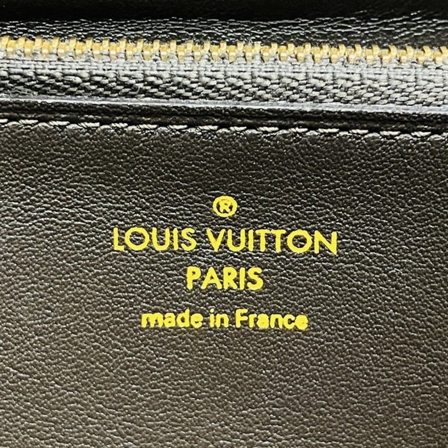 Louis Vuitton Comete, Beige, Leather, wallet