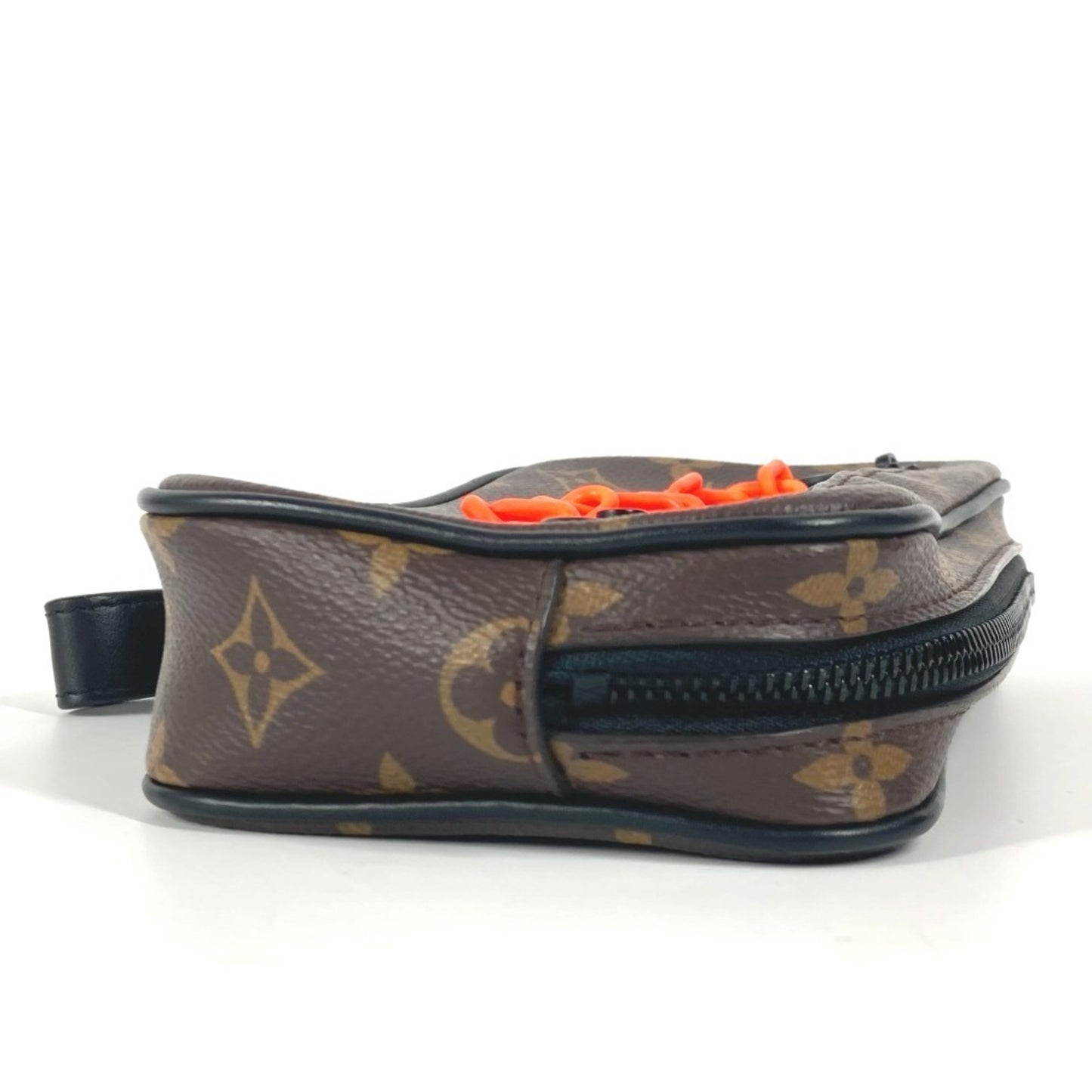Louis Vuitton Volga, Brown, Canvas, clutch
