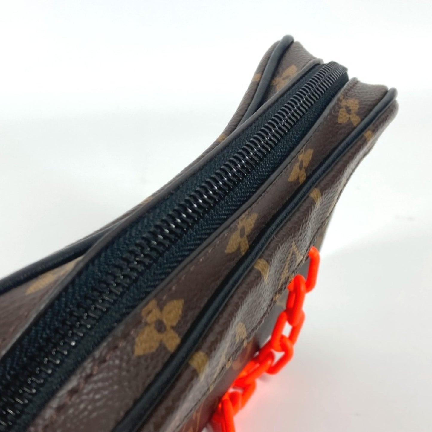 Louis Vuitton Volga, Brown, Canvas, clutch