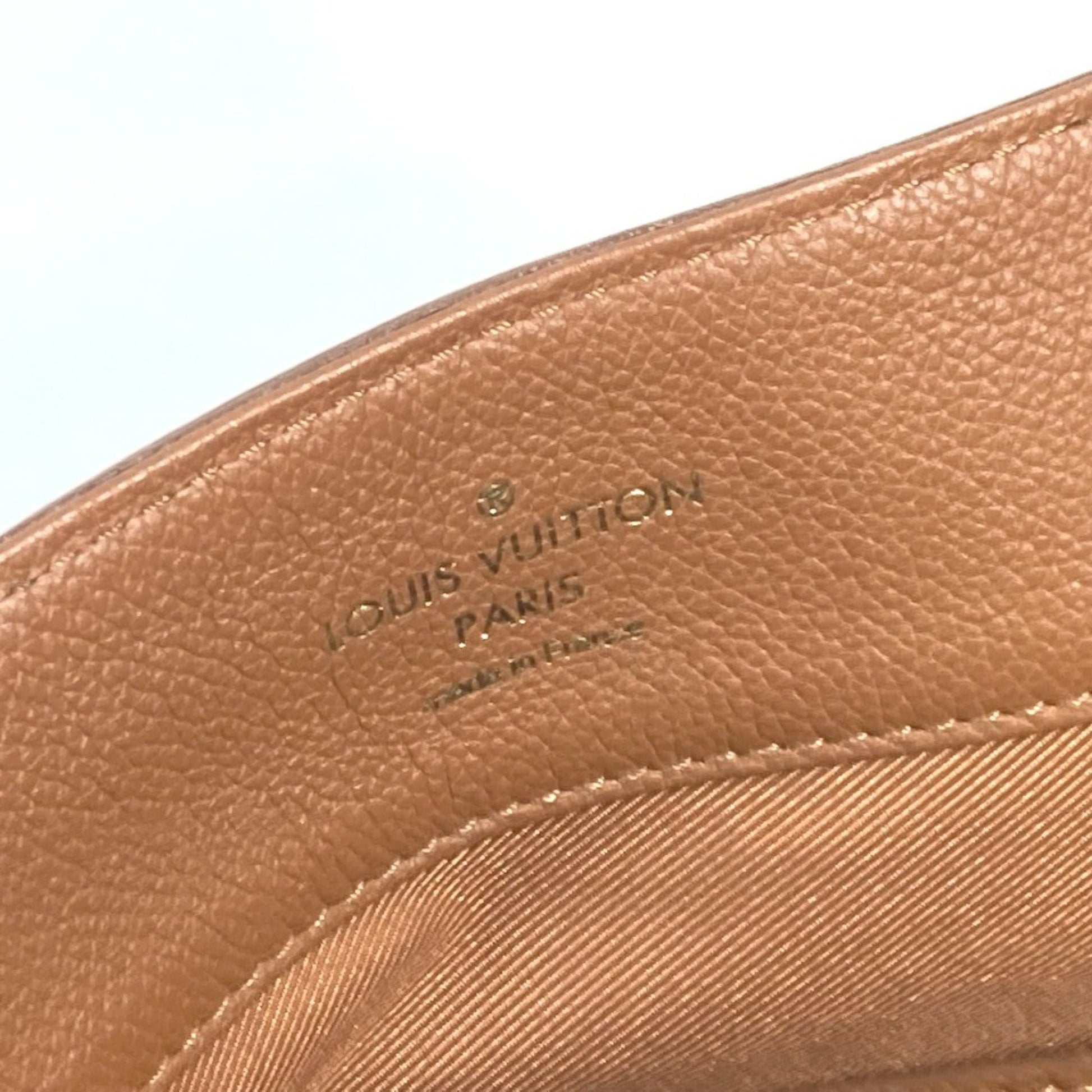 Louis Vuitton Lockme, Brown, Leather, tote