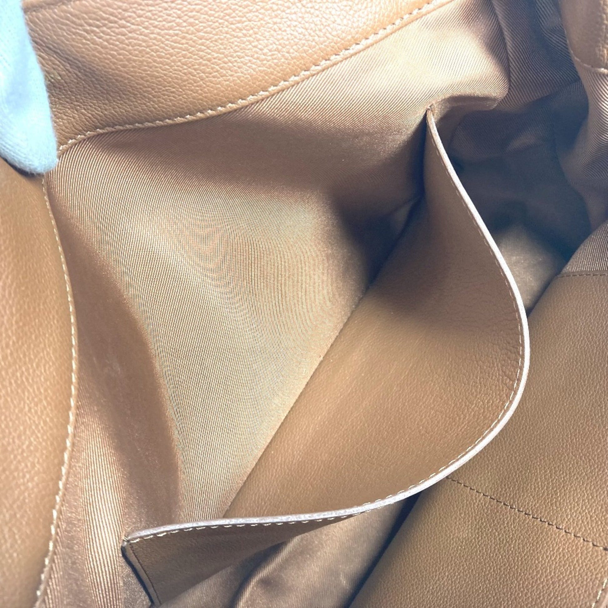 Louis Vuitton Lockme, Brown, Leather, tote