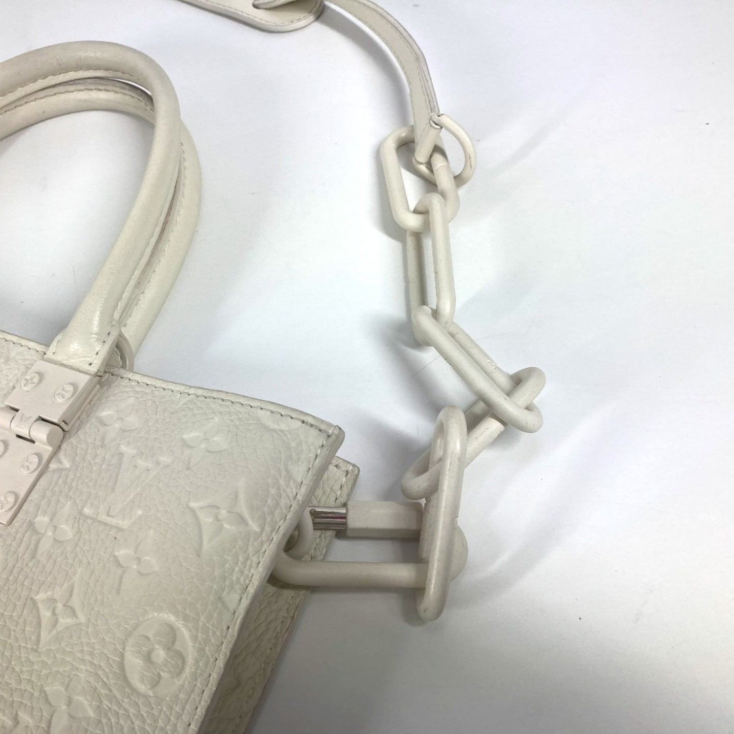 Louis Vuitton Plat, White, Leather, tote