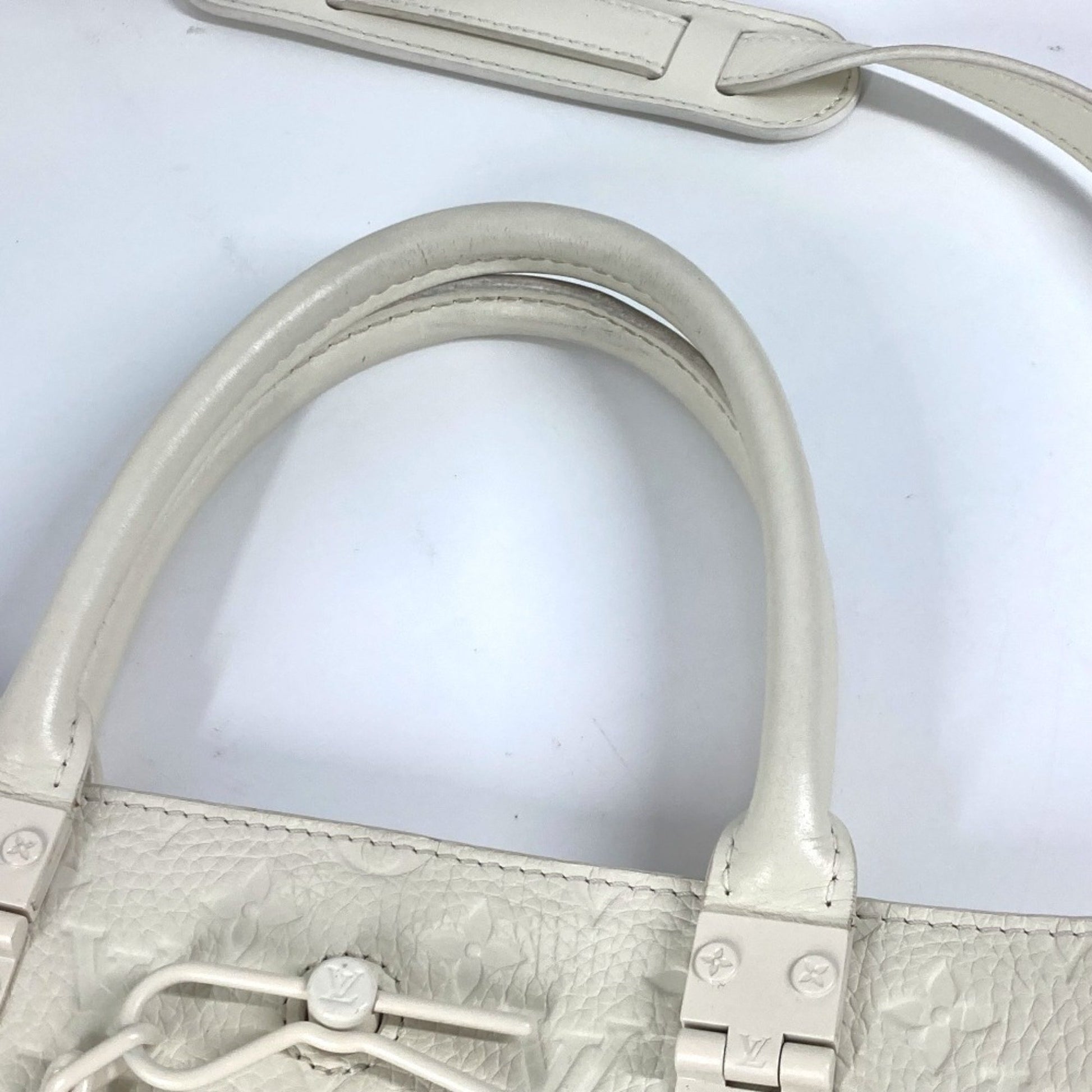 Louis Vuitton Plat, White, Leather, tote