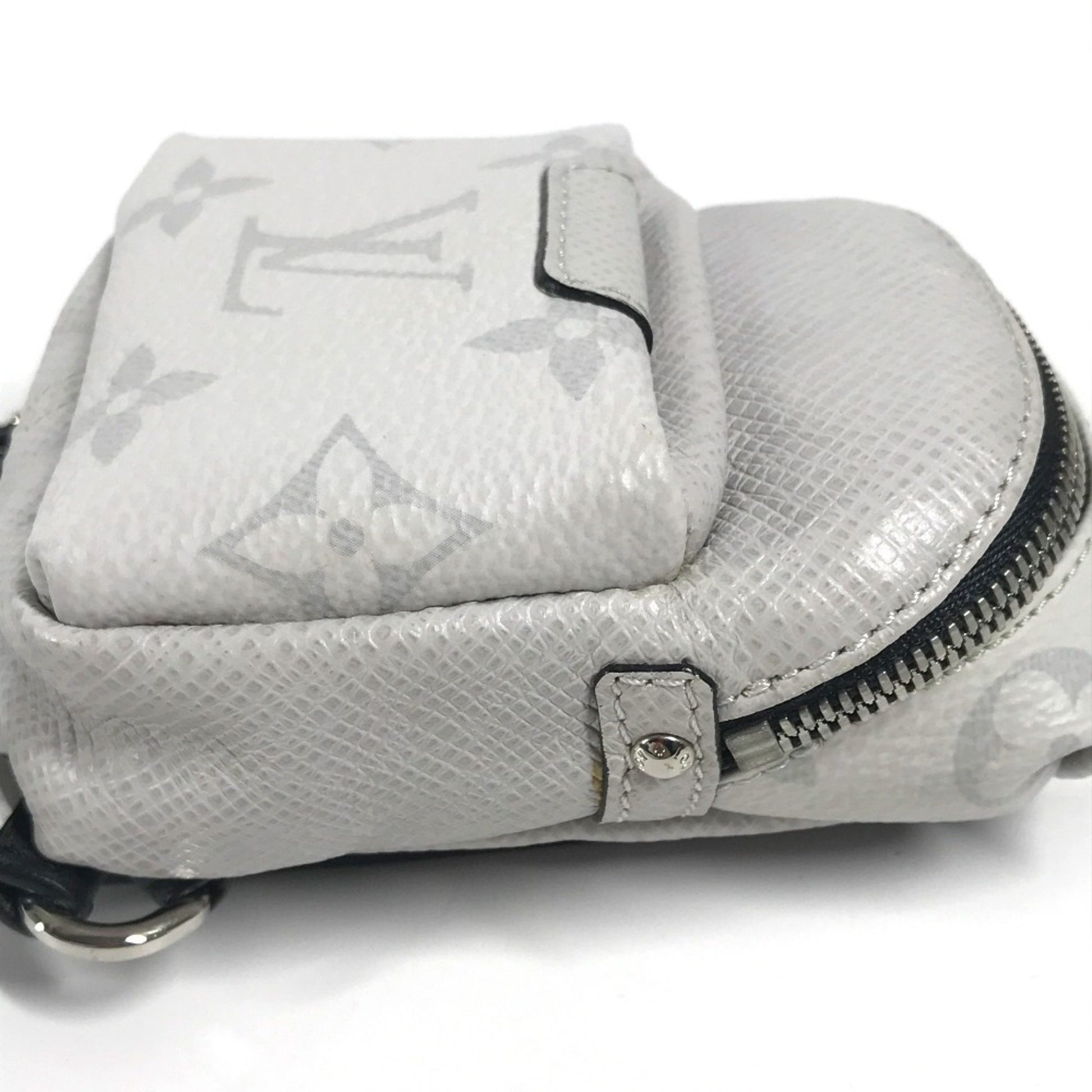 Louis Vuitton Pochette Clés, White, Canvas, wallet
