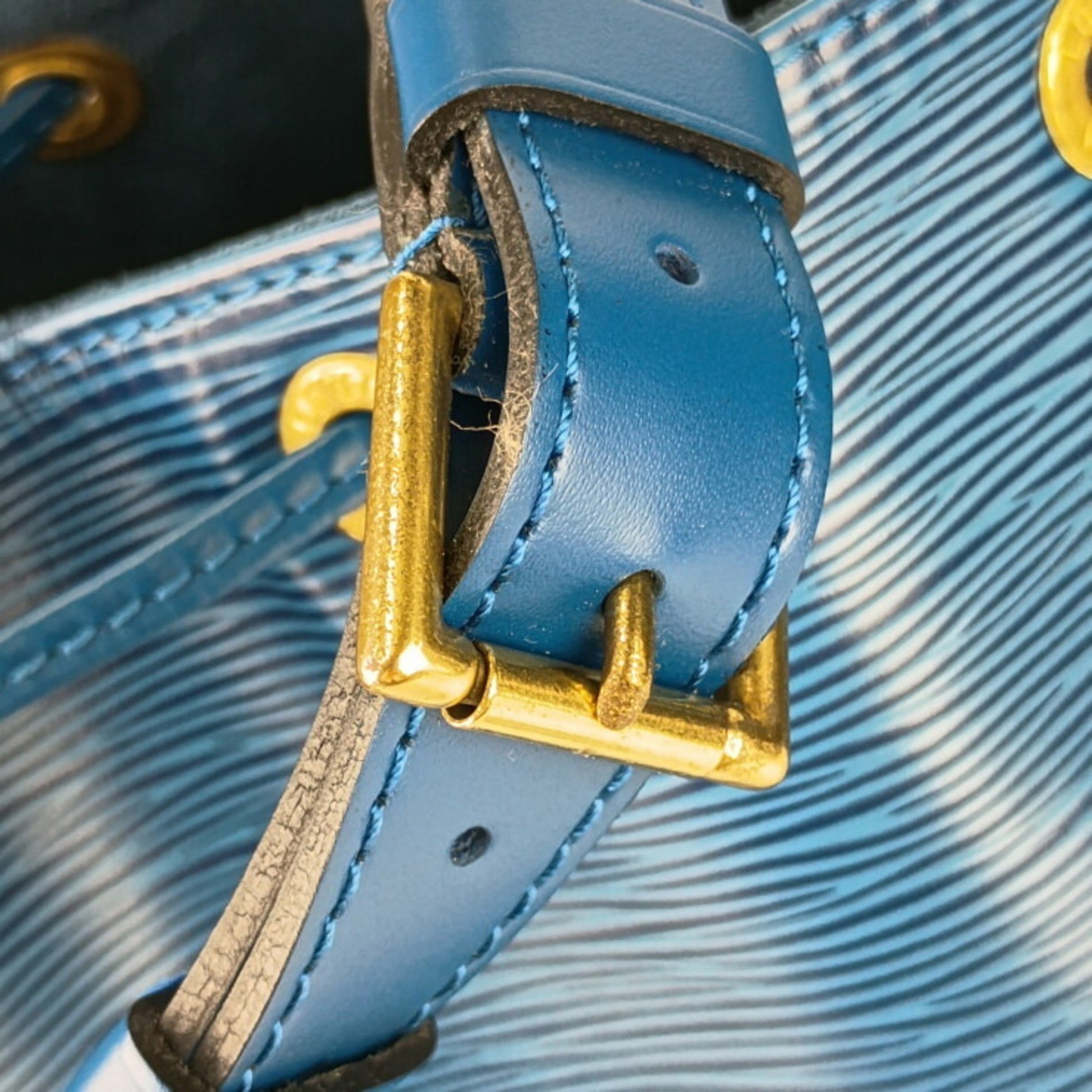 Louis Vuitton Noe, Blue, Leather, shoulder