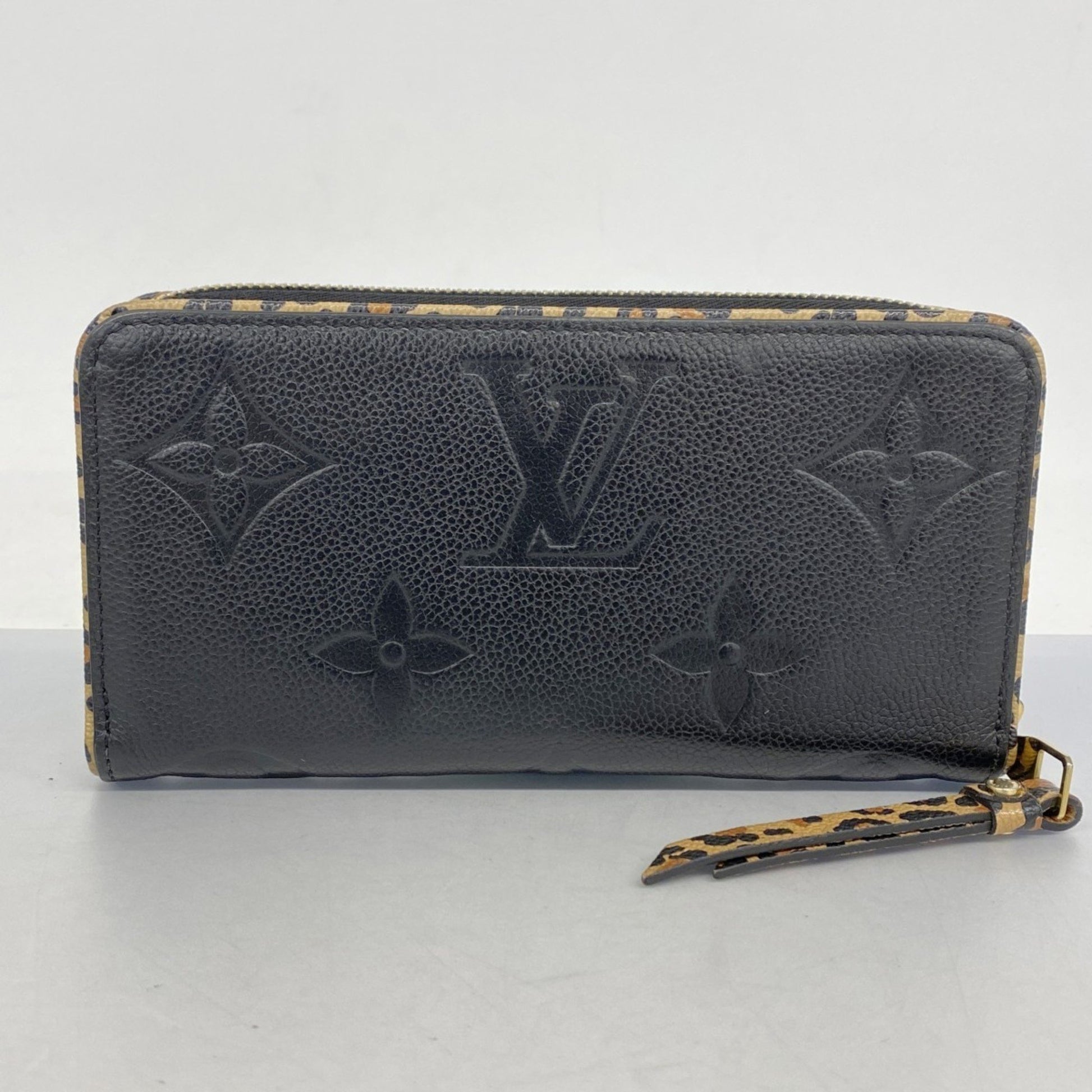 Louis Vuitton Portefeuille zippy, Black, Leather, wallet