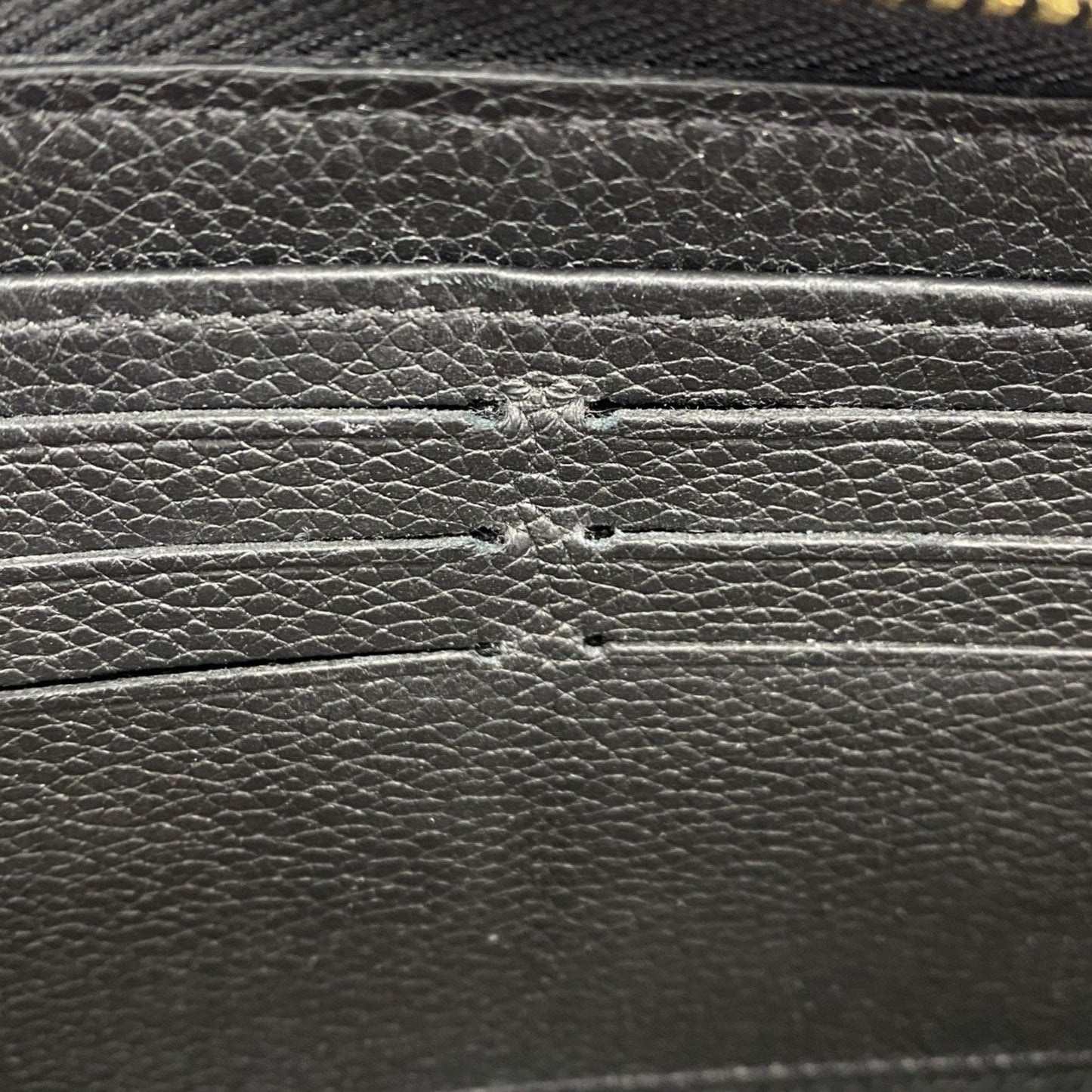 Louis Vuitton Portefeuille zippy, Black, Leather, wallet