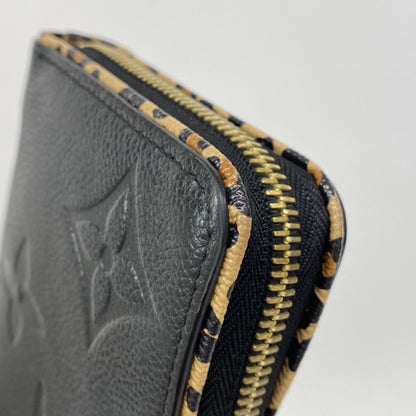 Louis Vuitton Portefeuille zippy, Black, Leather, wallet
