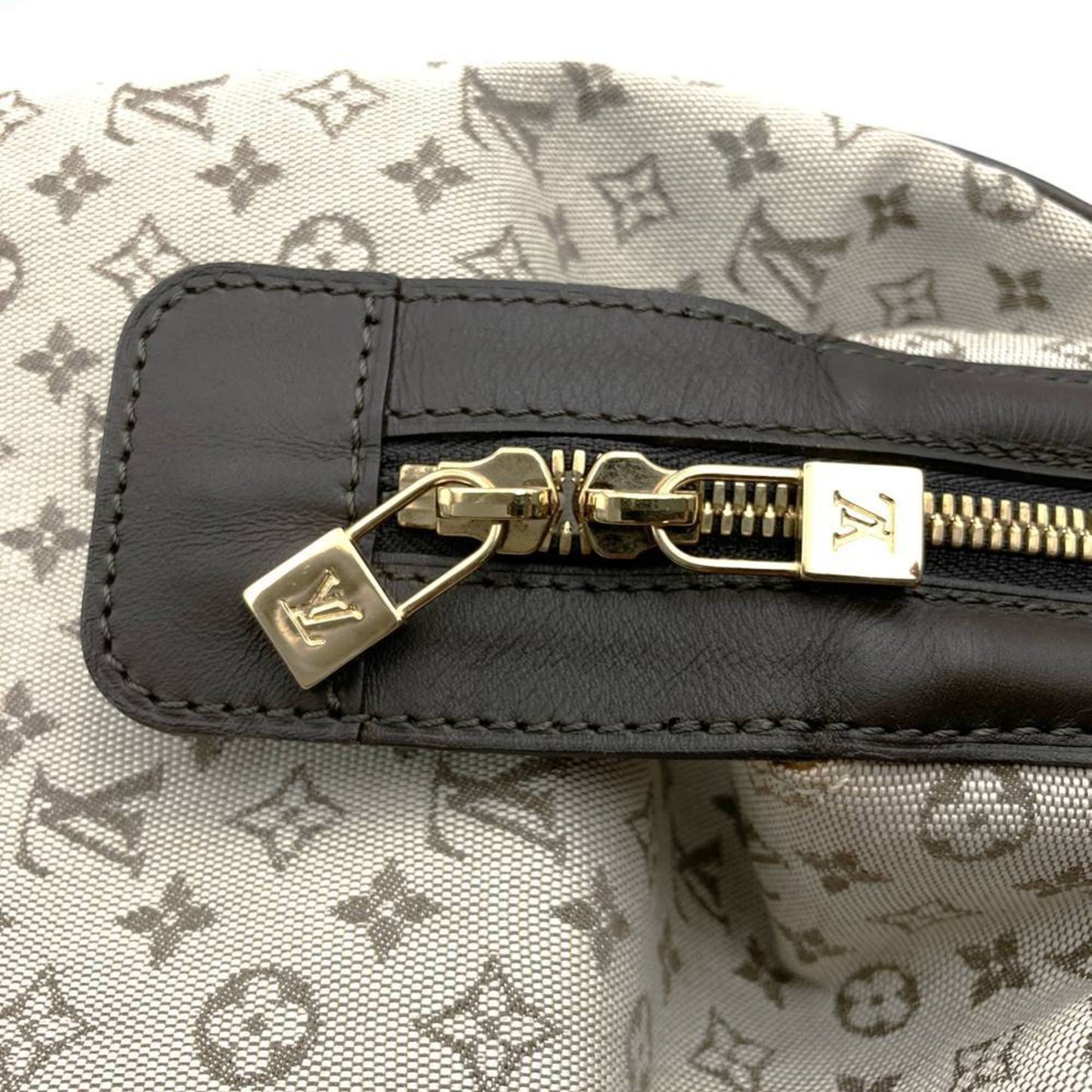 Louis Vuitton Josephine, Beige, Canvas, handbag