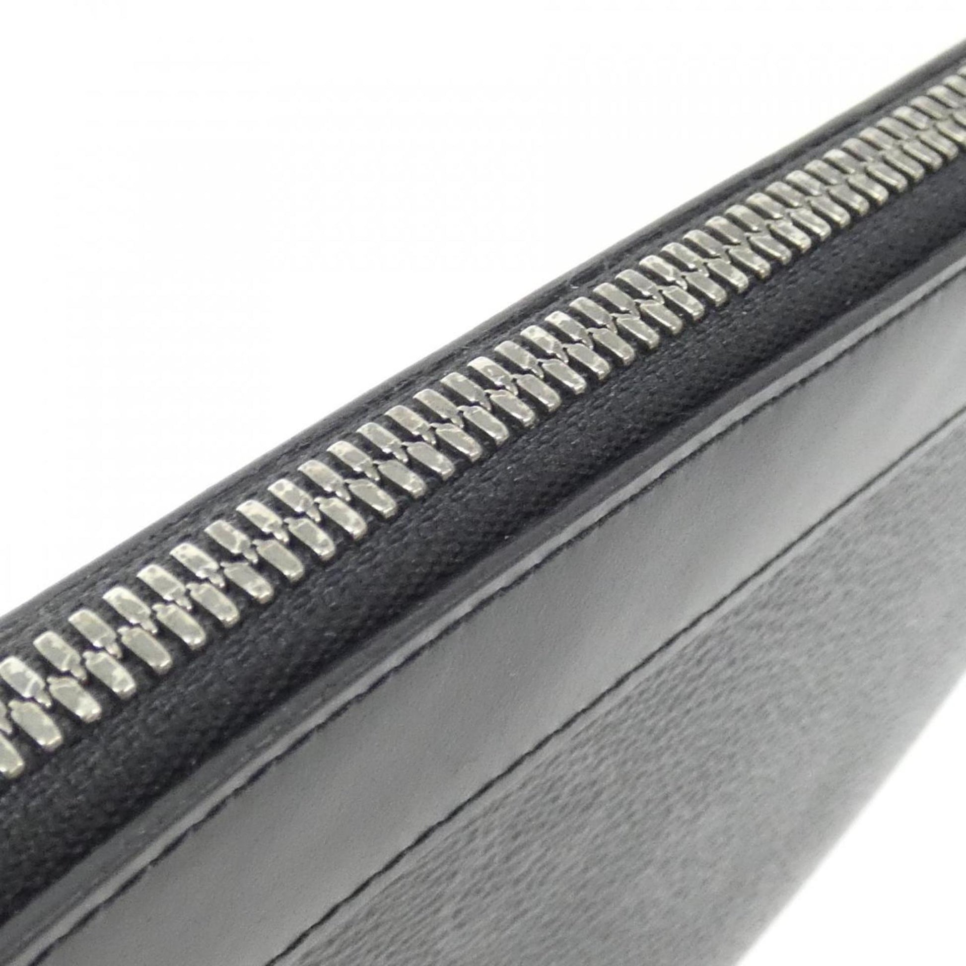 Louis Vuitton Discovery, Black, Canvas, clutch