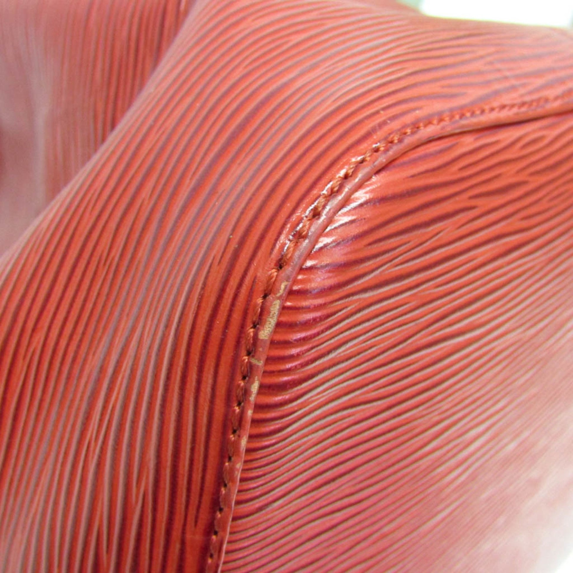 Louis Vuitton Petit Noé, Red, Leather, shoulder