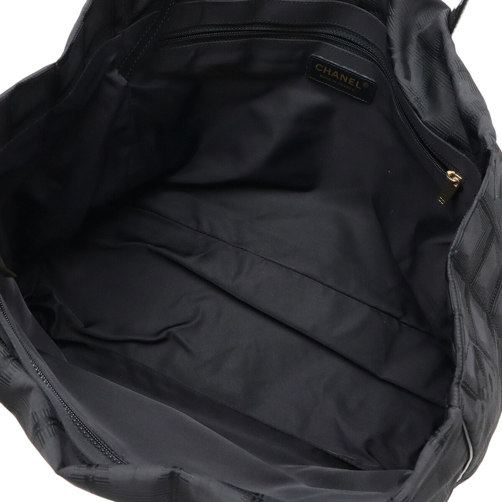 Chanel Travel line, Black, NYLON, tote