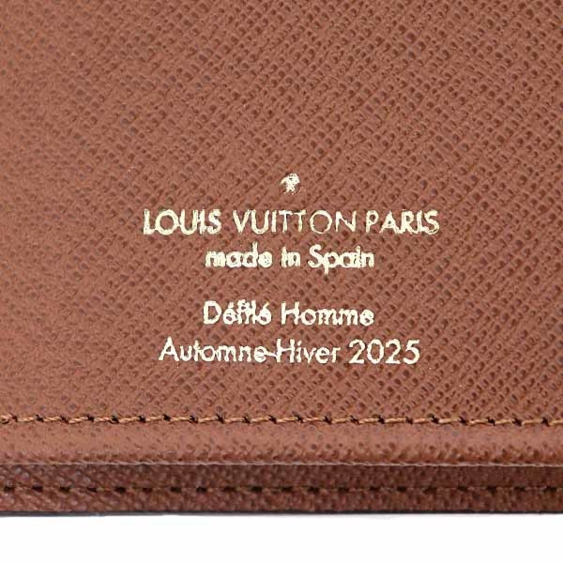 Louis Vuitton Portefeuille Brazza, Brown, Canvas, wallet
