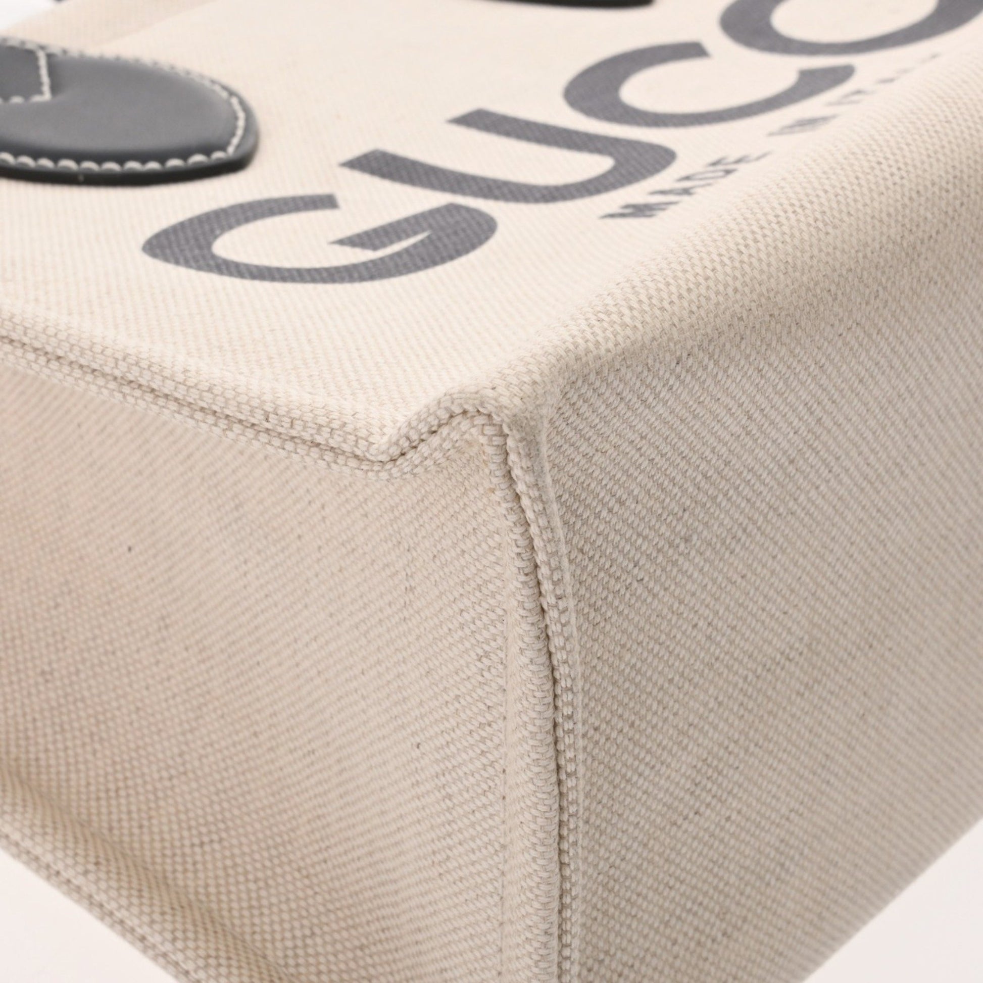 Gucci Gucci Print, Beige, Canvas, handbag
