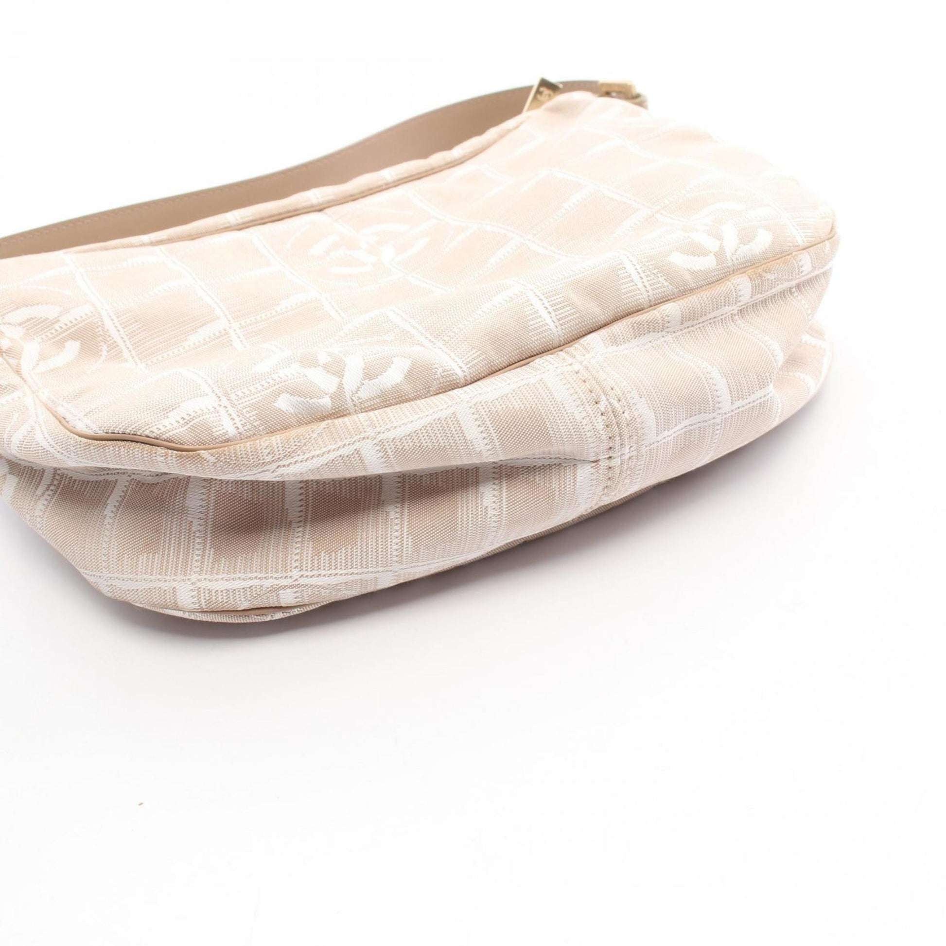 Chanel Travel line, Beige, NYLON, shoulder