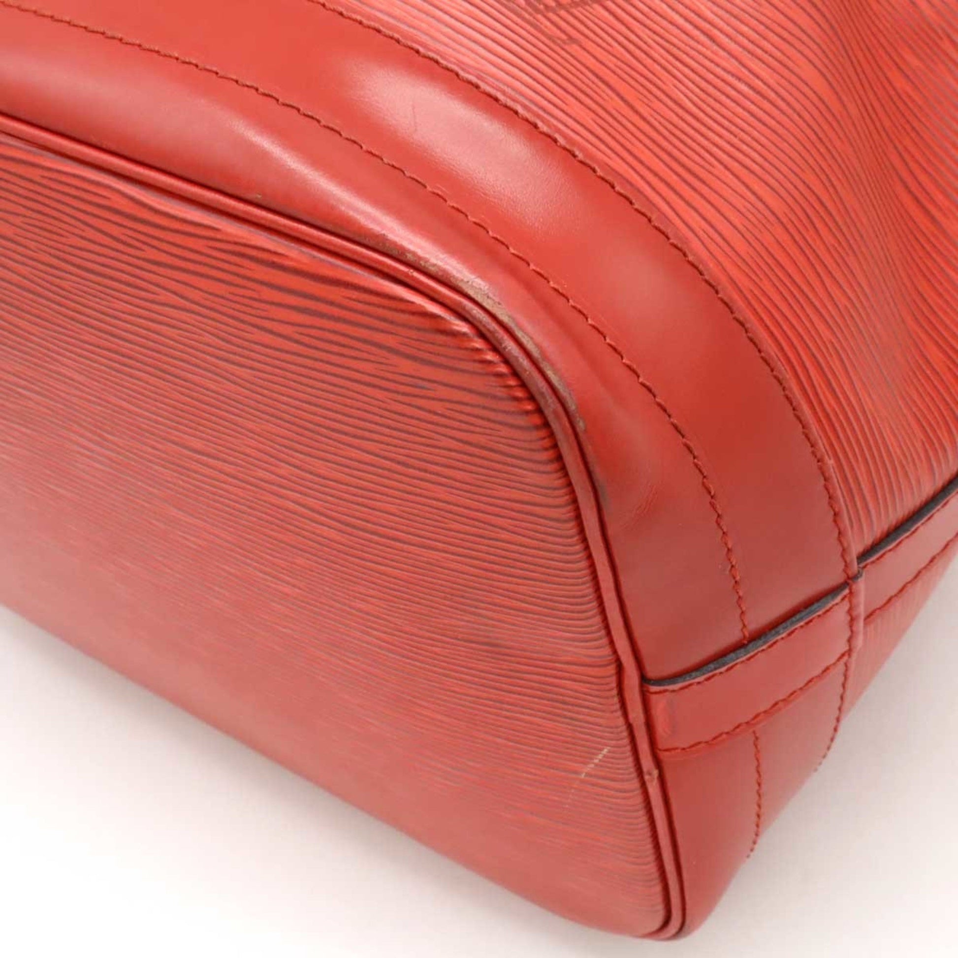 Louis Vuitton Noé, Red, Leather, shoulder