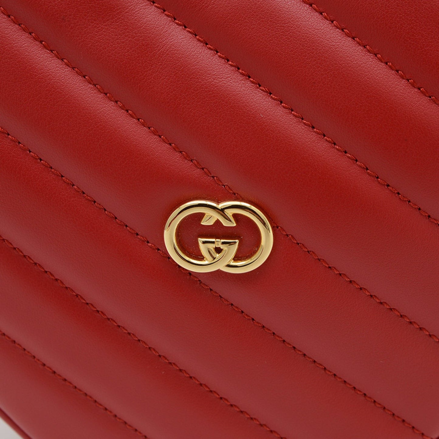 Gucci Interlocking G, Red, Leather, shoulder
