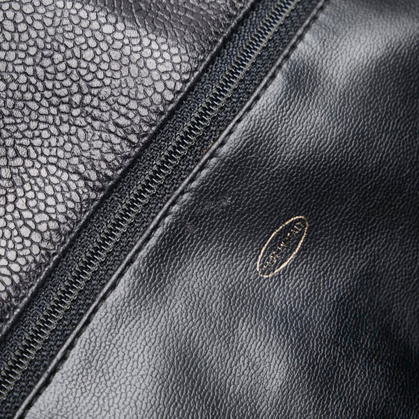 Chanel Logo CC, Black, Leather, shoulder