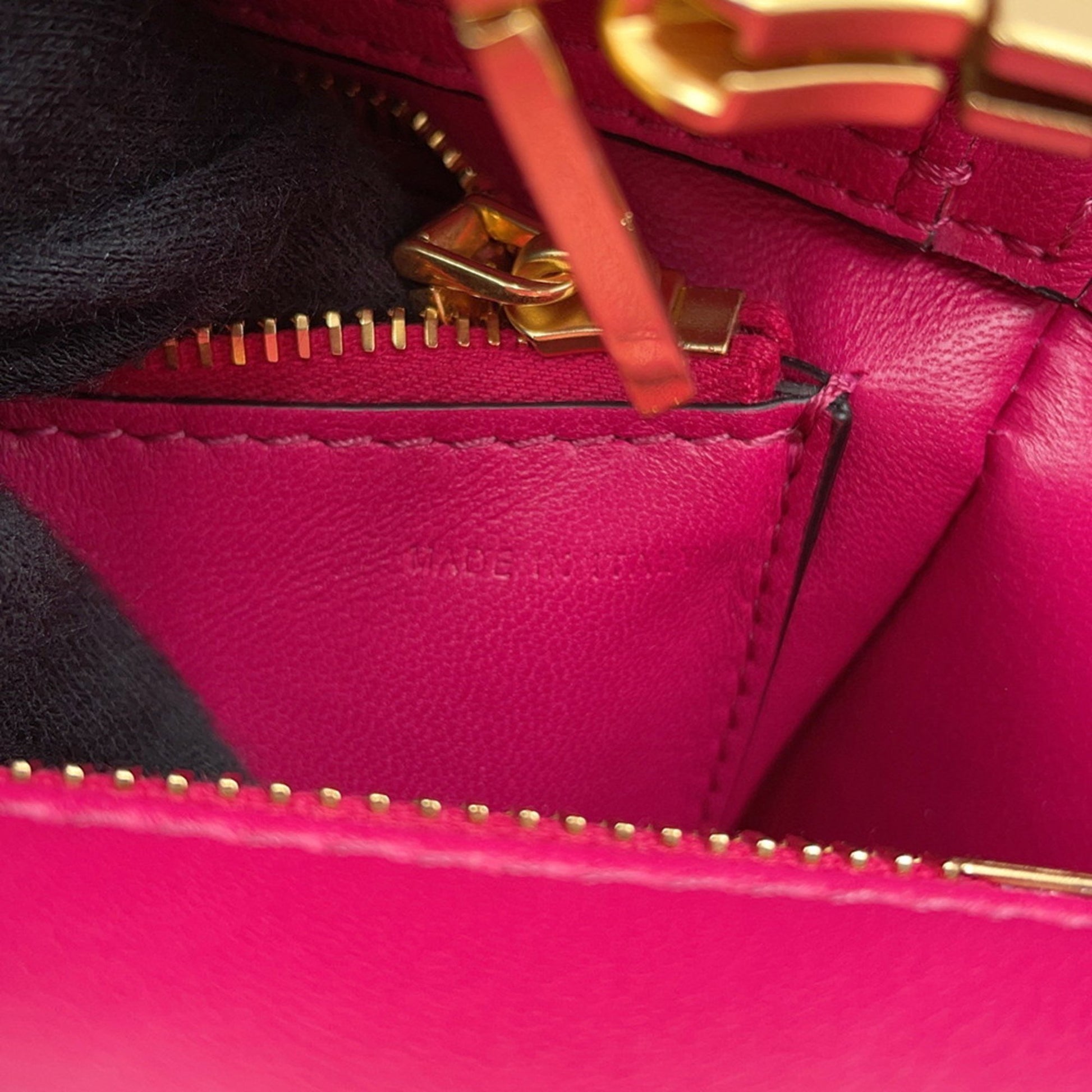 Valentino Garavani ONE STUD, Pink, Leather, handbag