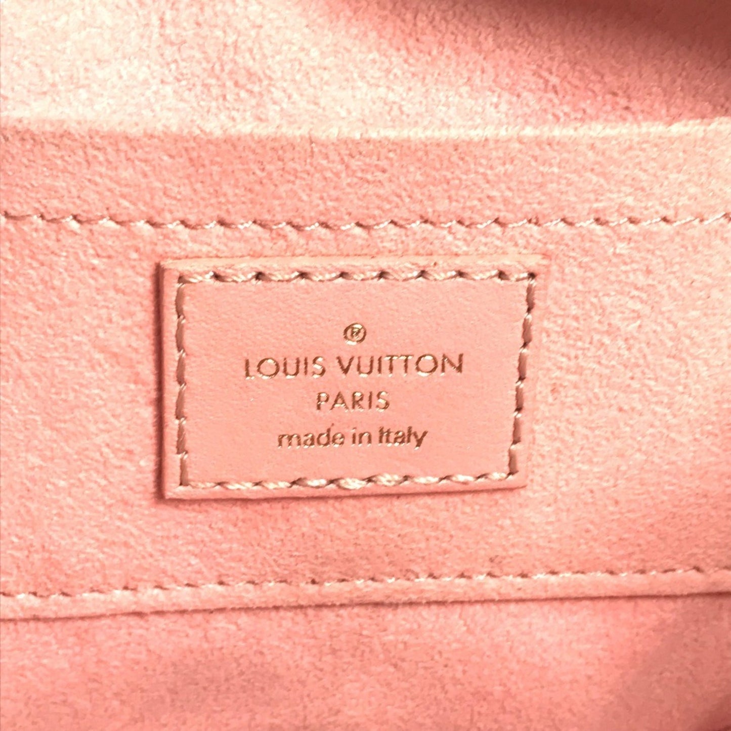 Louis Vuitton Coeur New Wave, Pink, Leather, wallet
