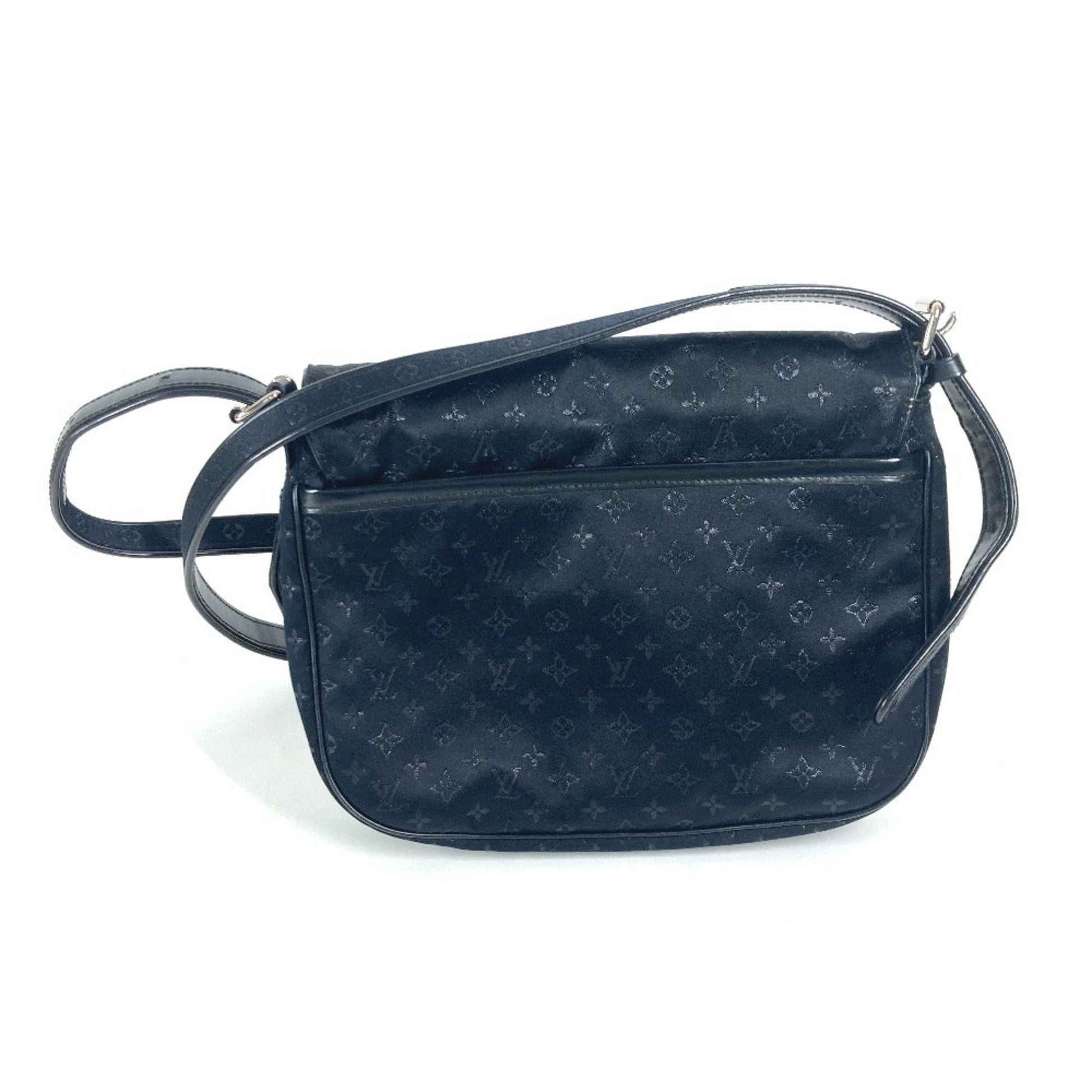 Louis Vuitton Conte De Fées, Black, NYLON, clutch